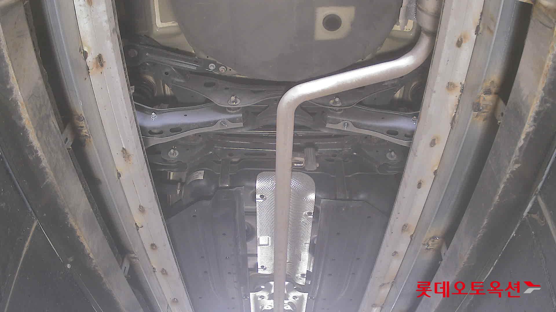 Hyundai Sonata - 2