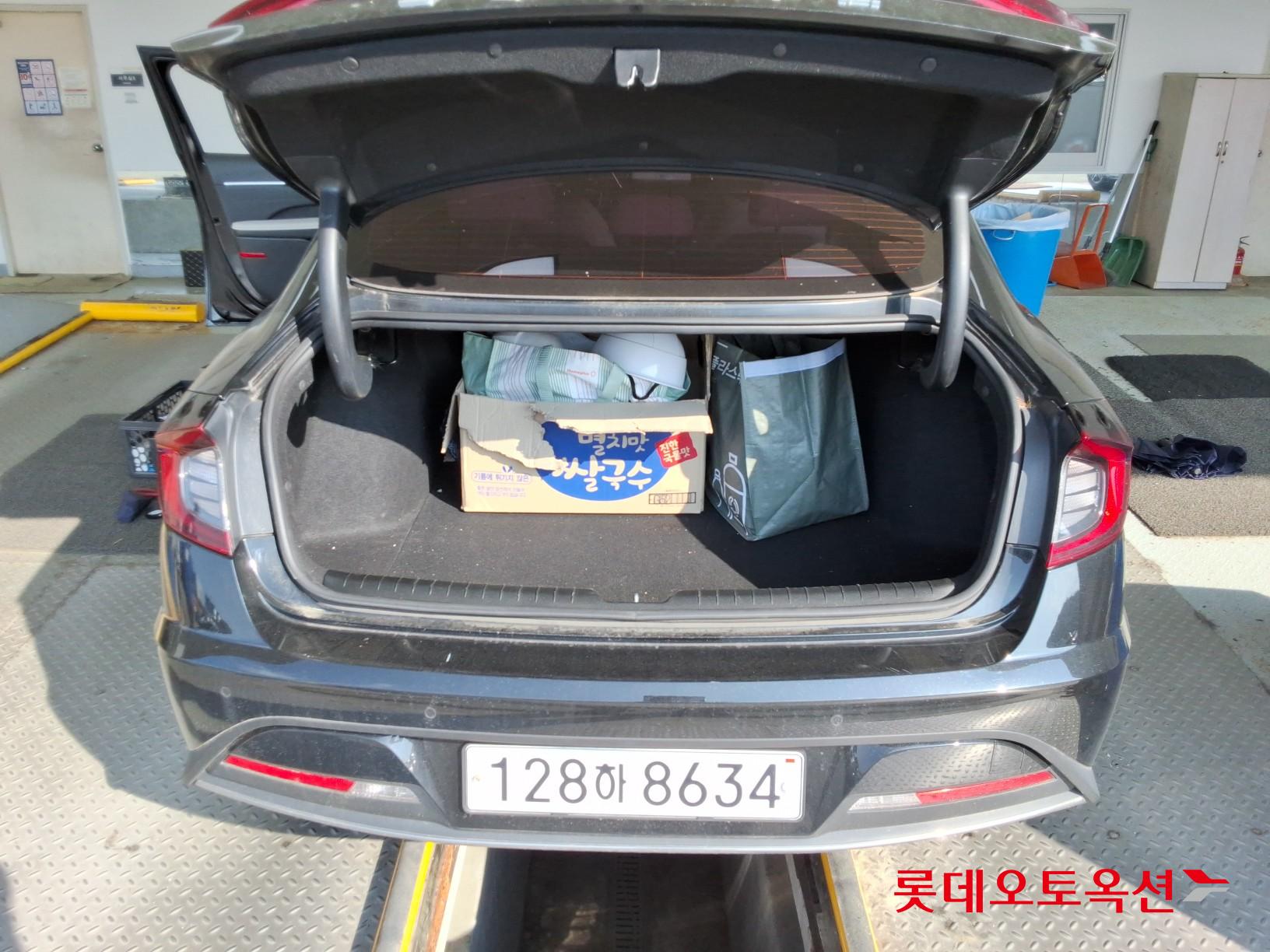 Hyundai Sonata - 9