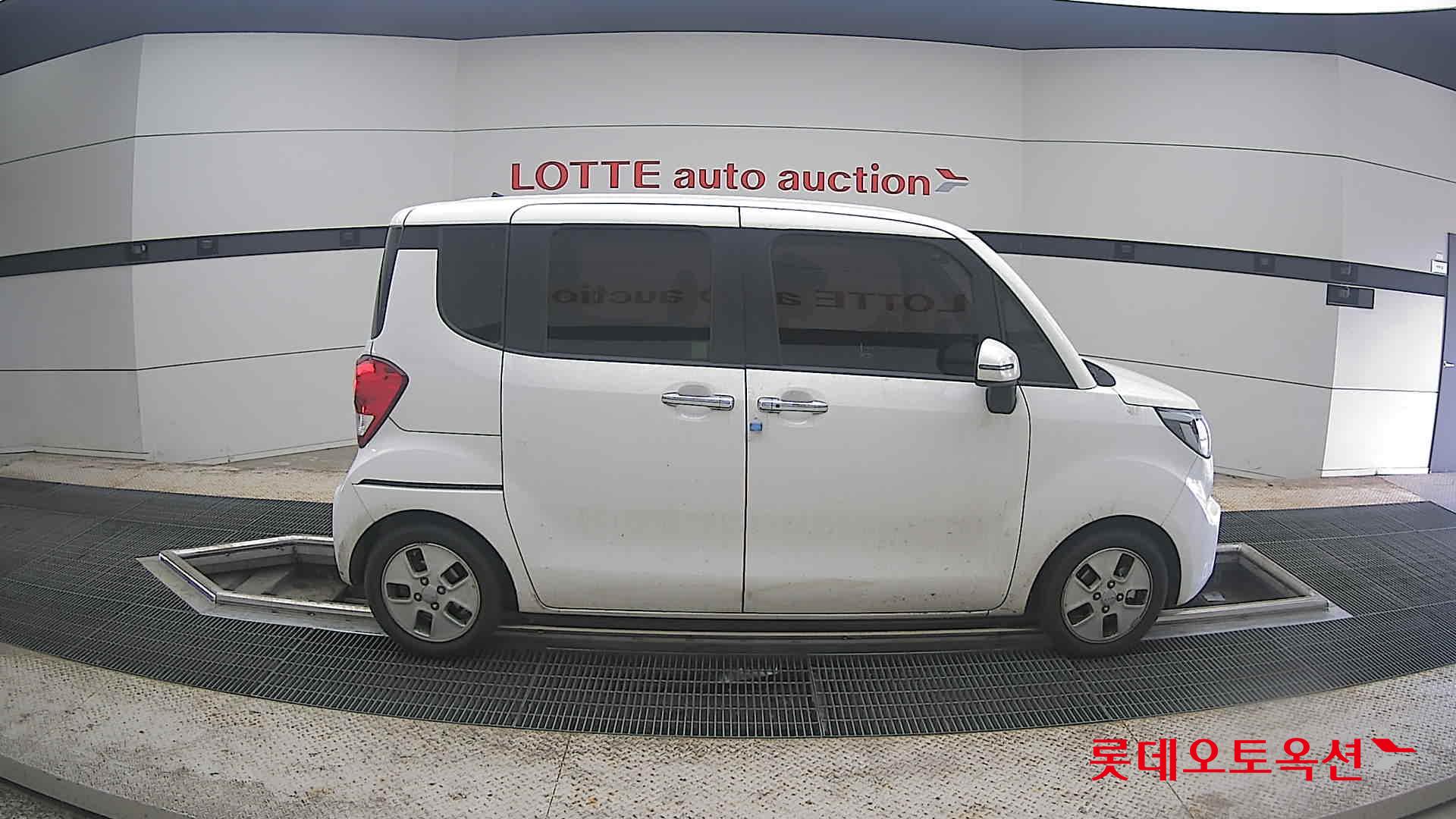 2020 - kia ray