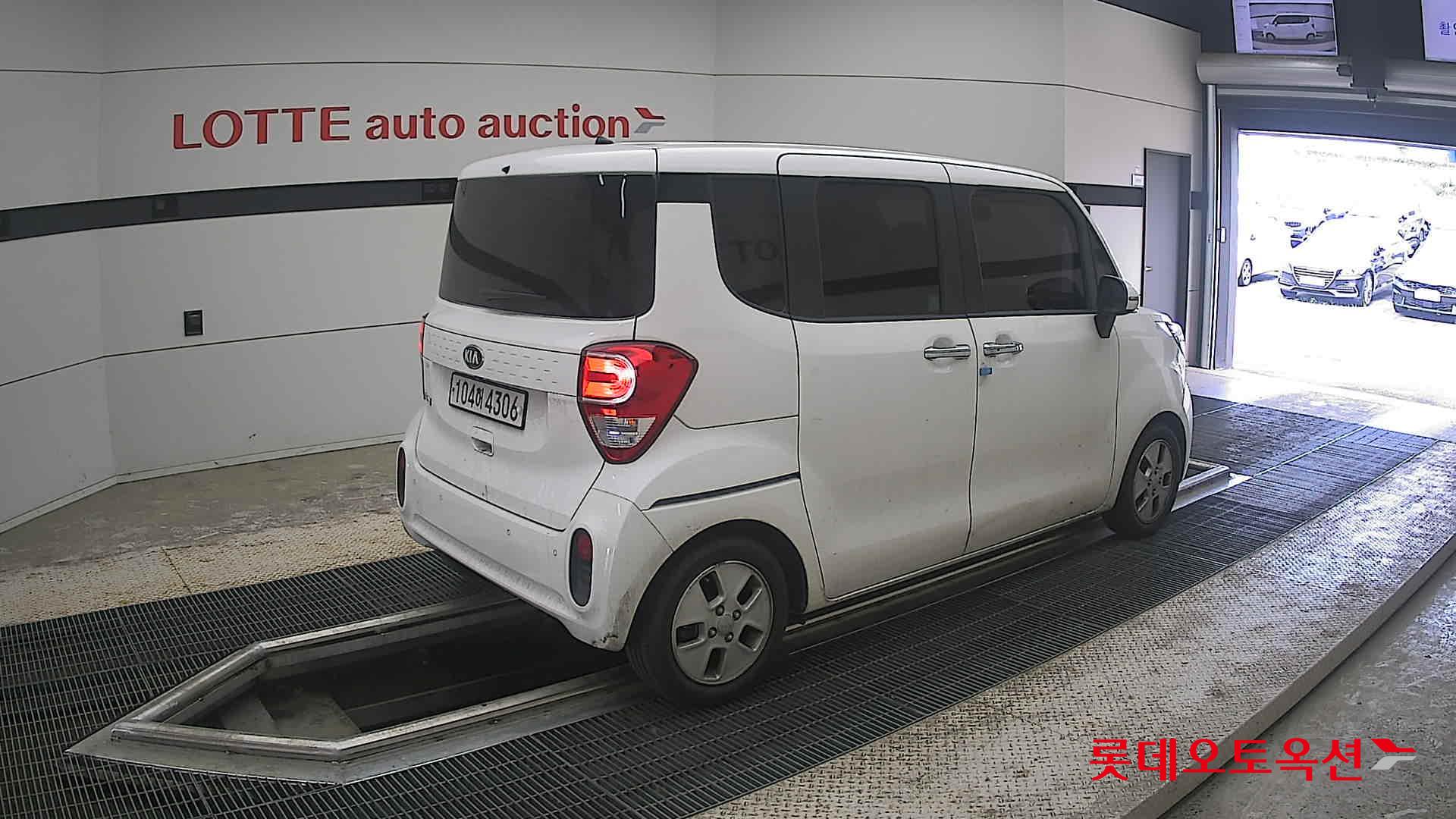2020 - kia ray