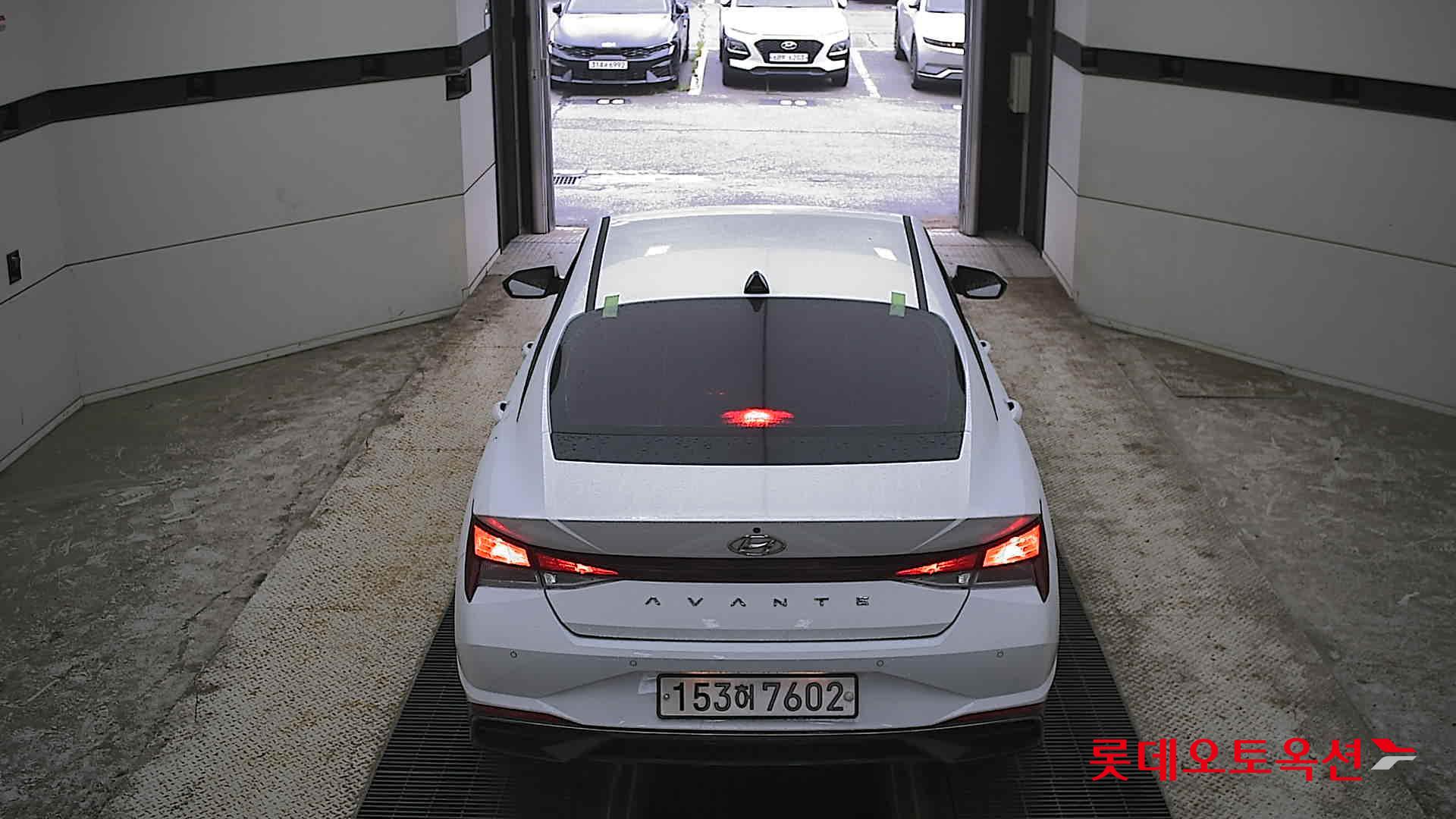 2021 - hyundai avante