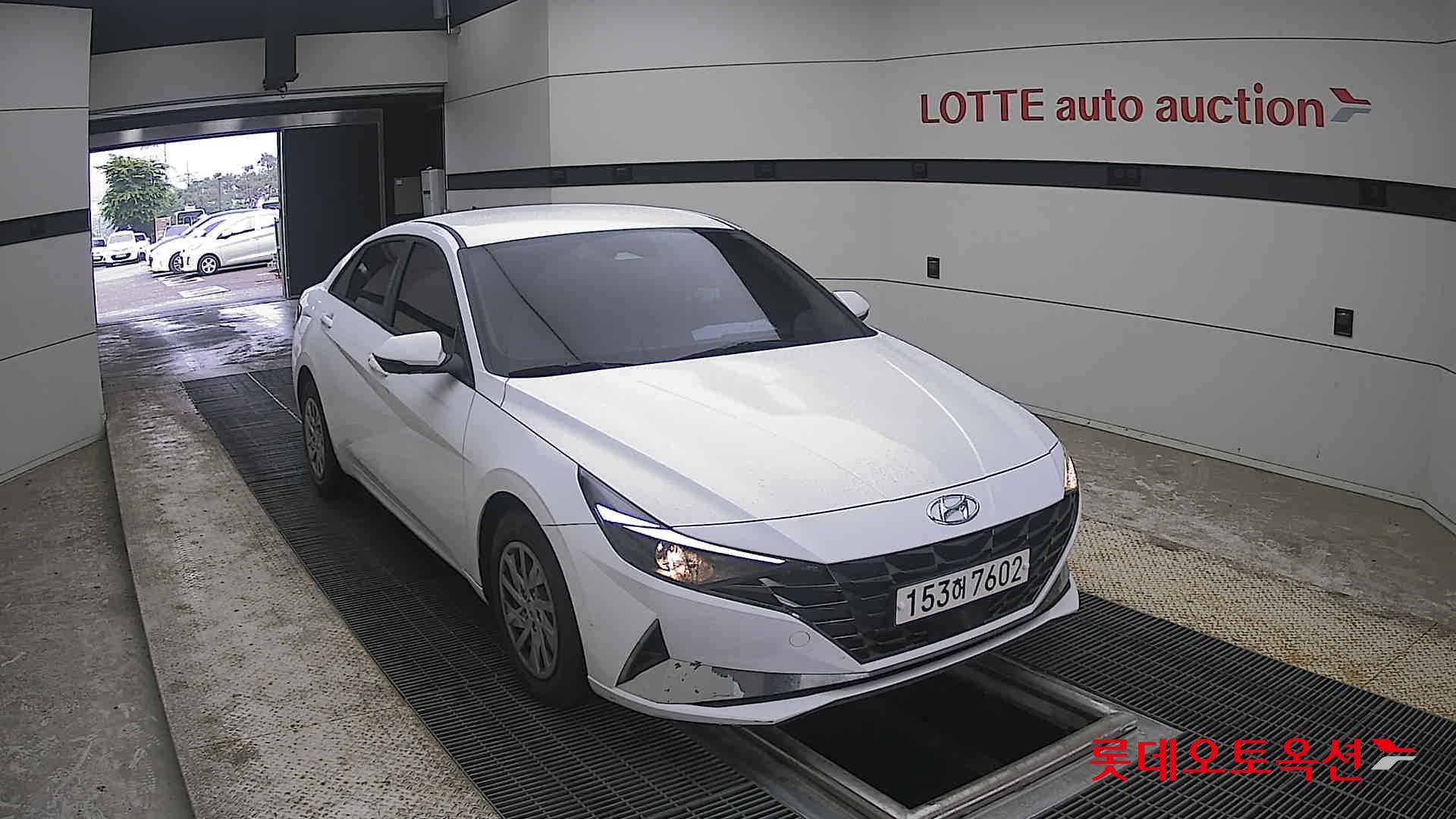 2021 - hyundai avante