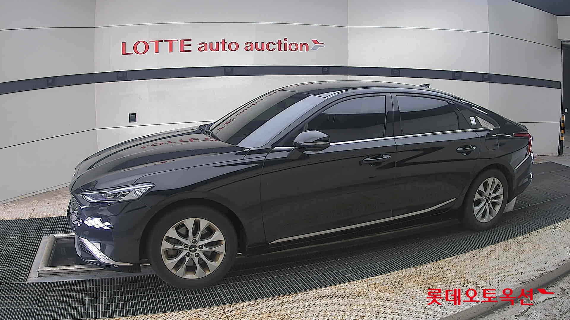 2023 - kia k8
