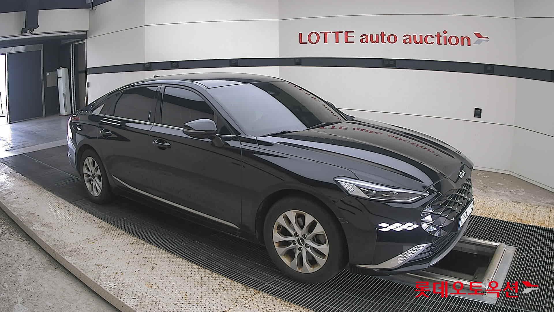 2023 - kia k8