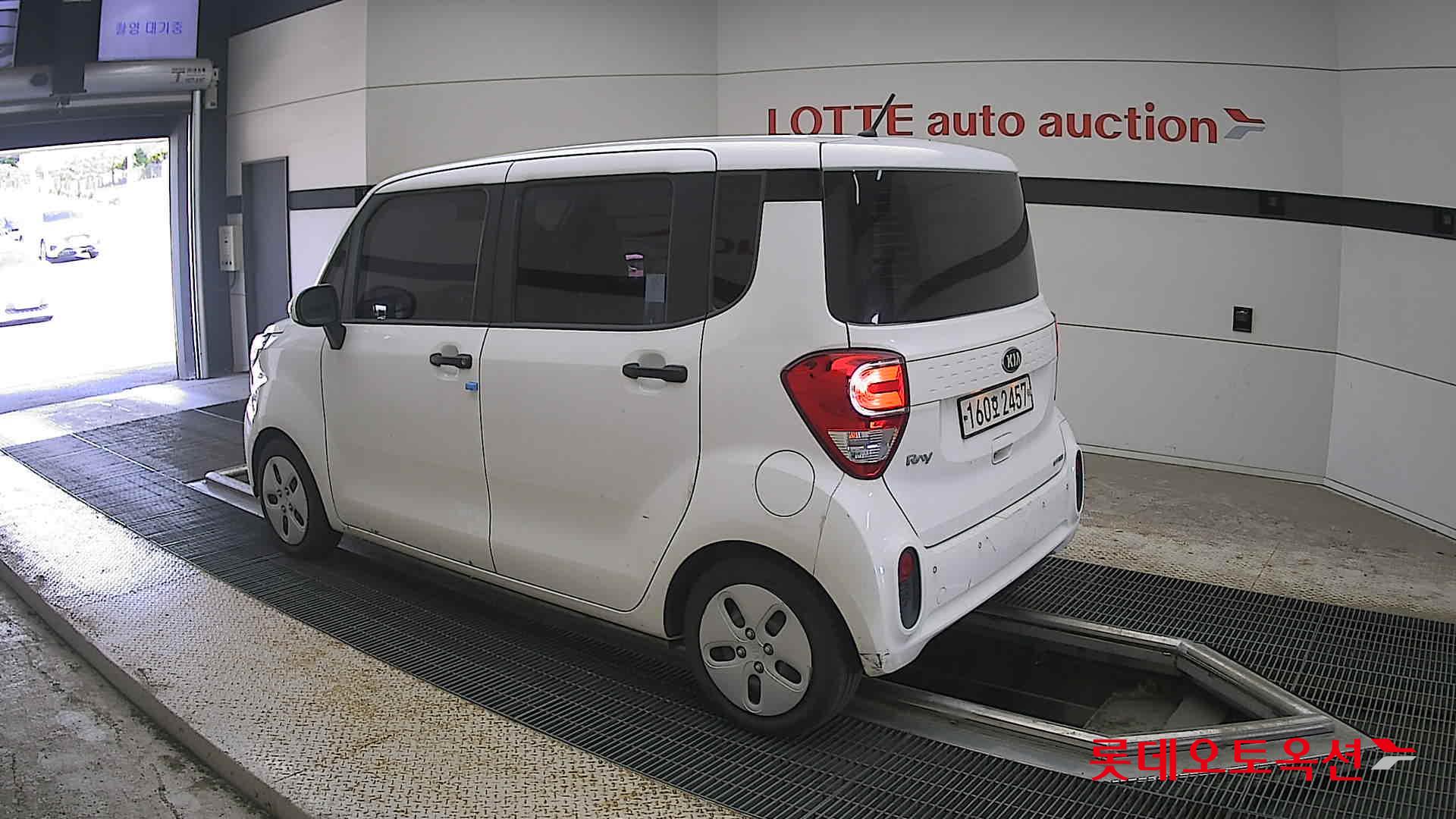 2021 - kia ray
