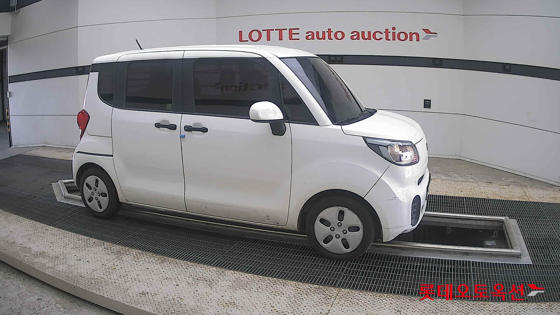 2021 - kia ray