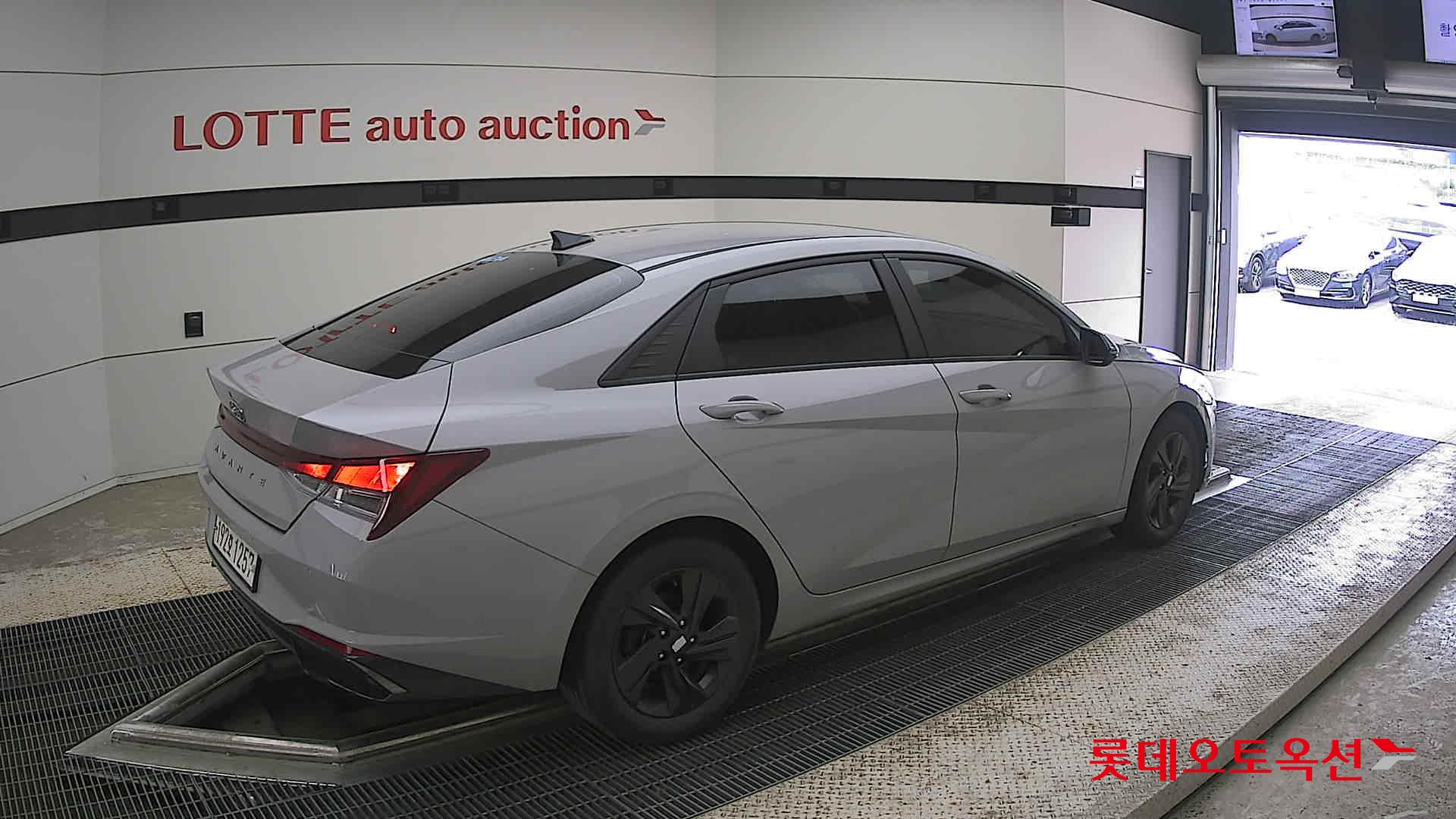 2023 - hyundai avante
