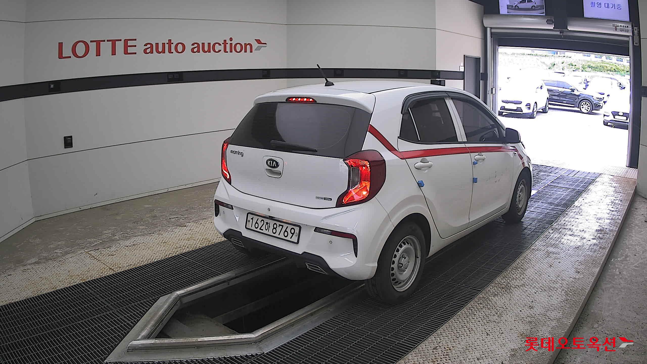 2021 - kia morning