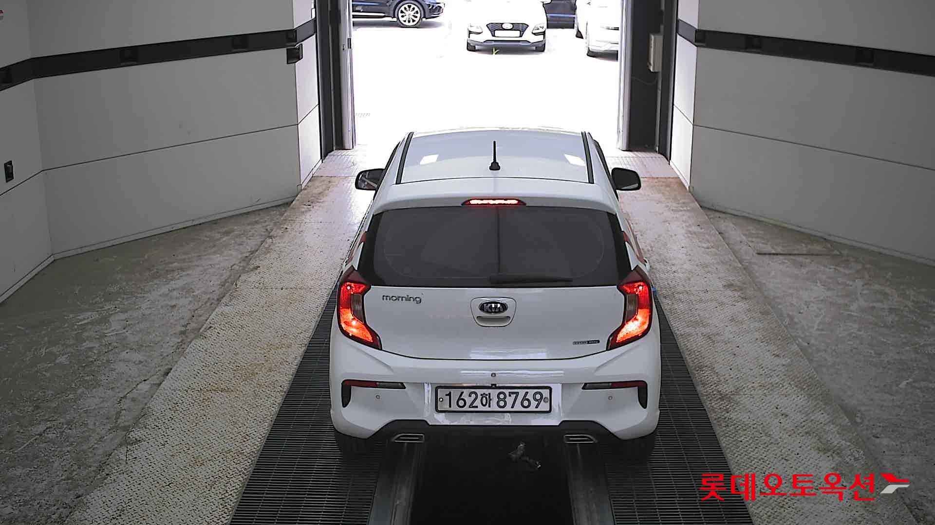 2021 - kia morning