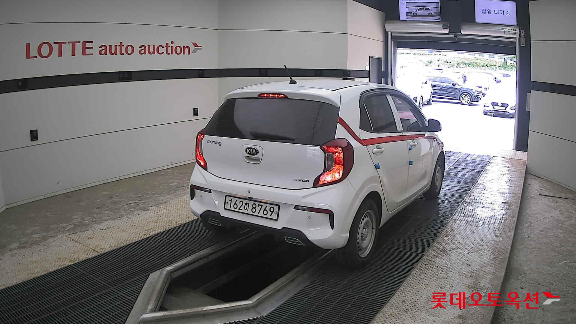 2021 - kia morning