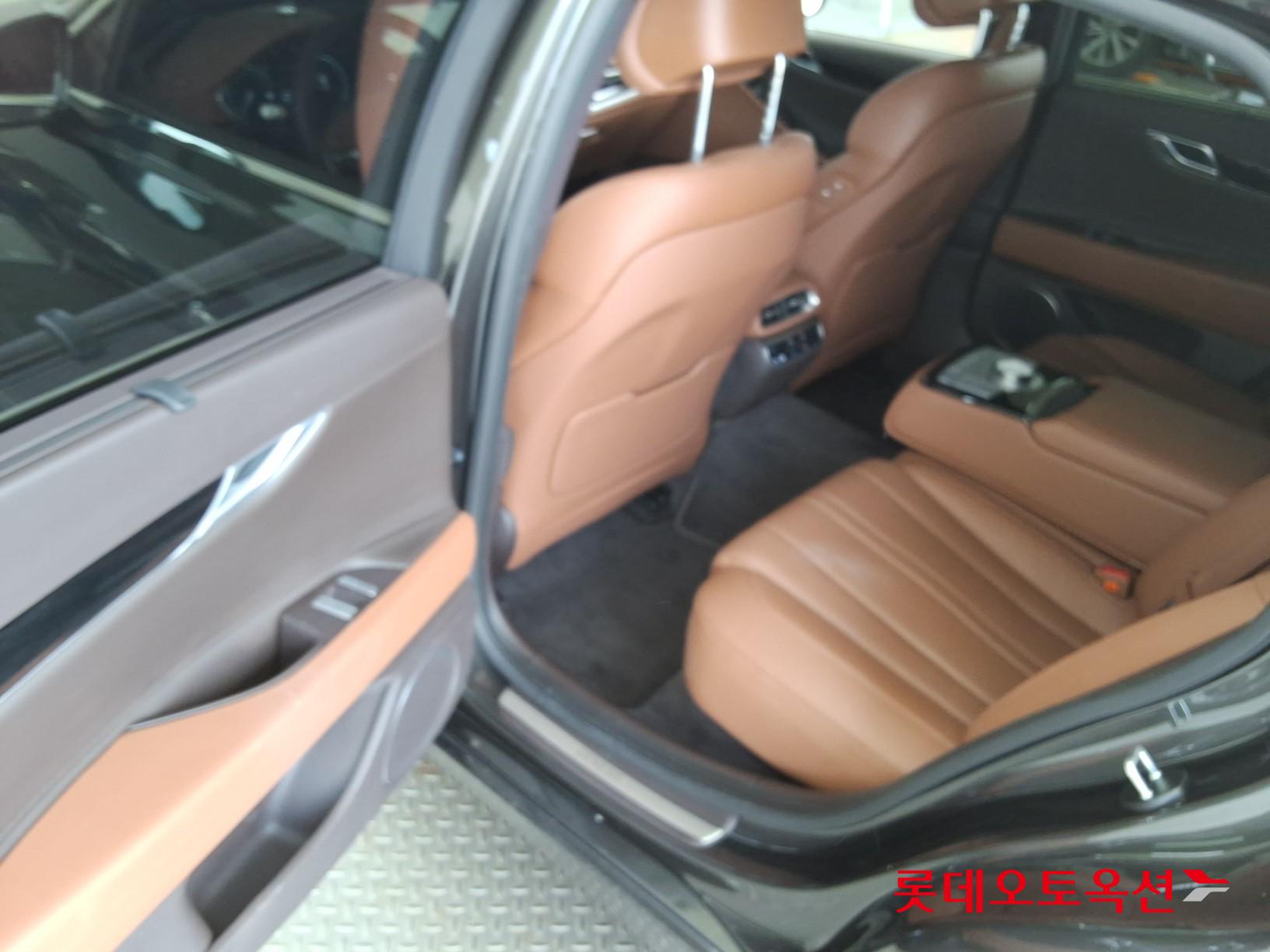 2023 - genesis g80