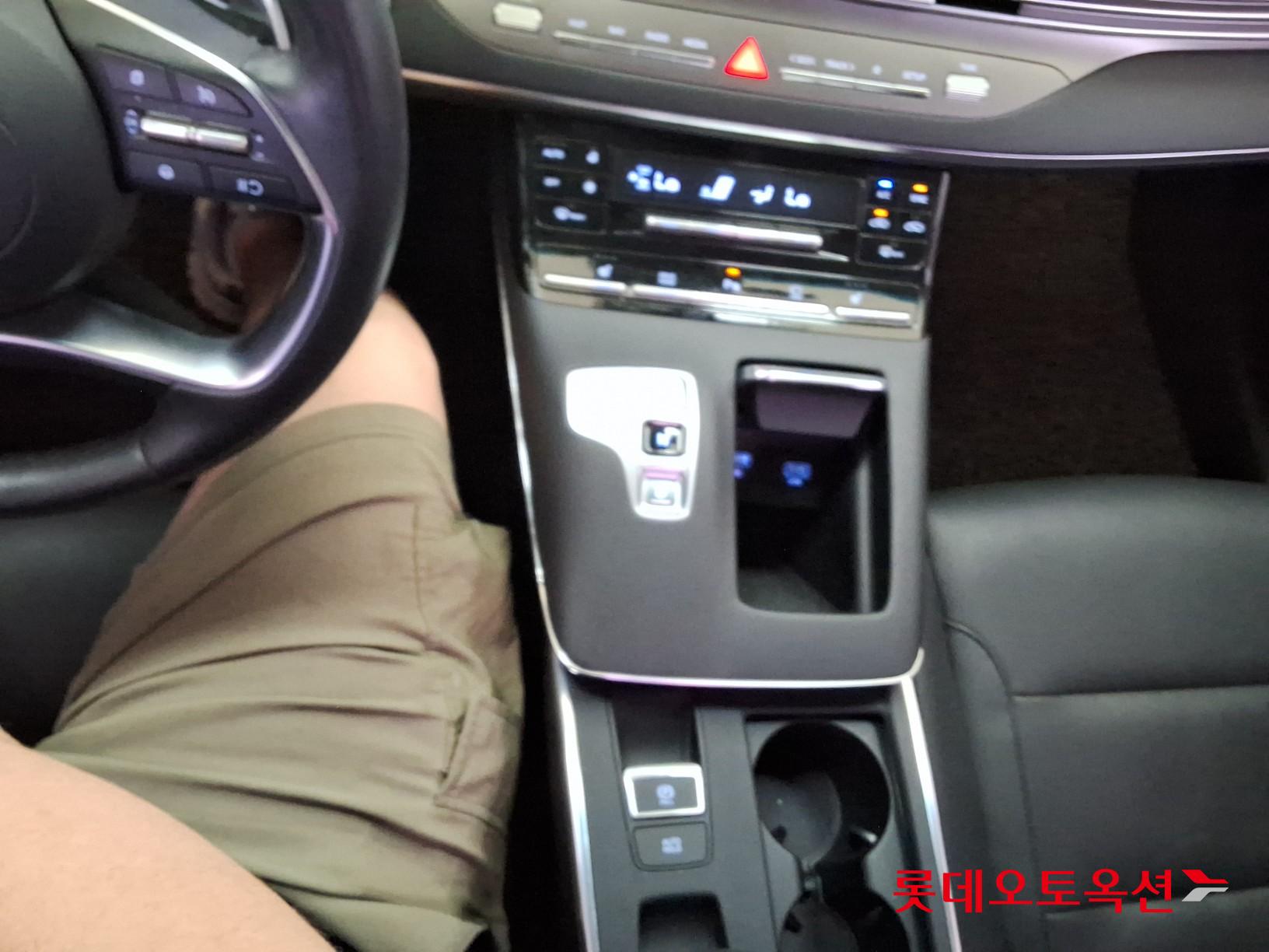 2022 - hyundai grandeur