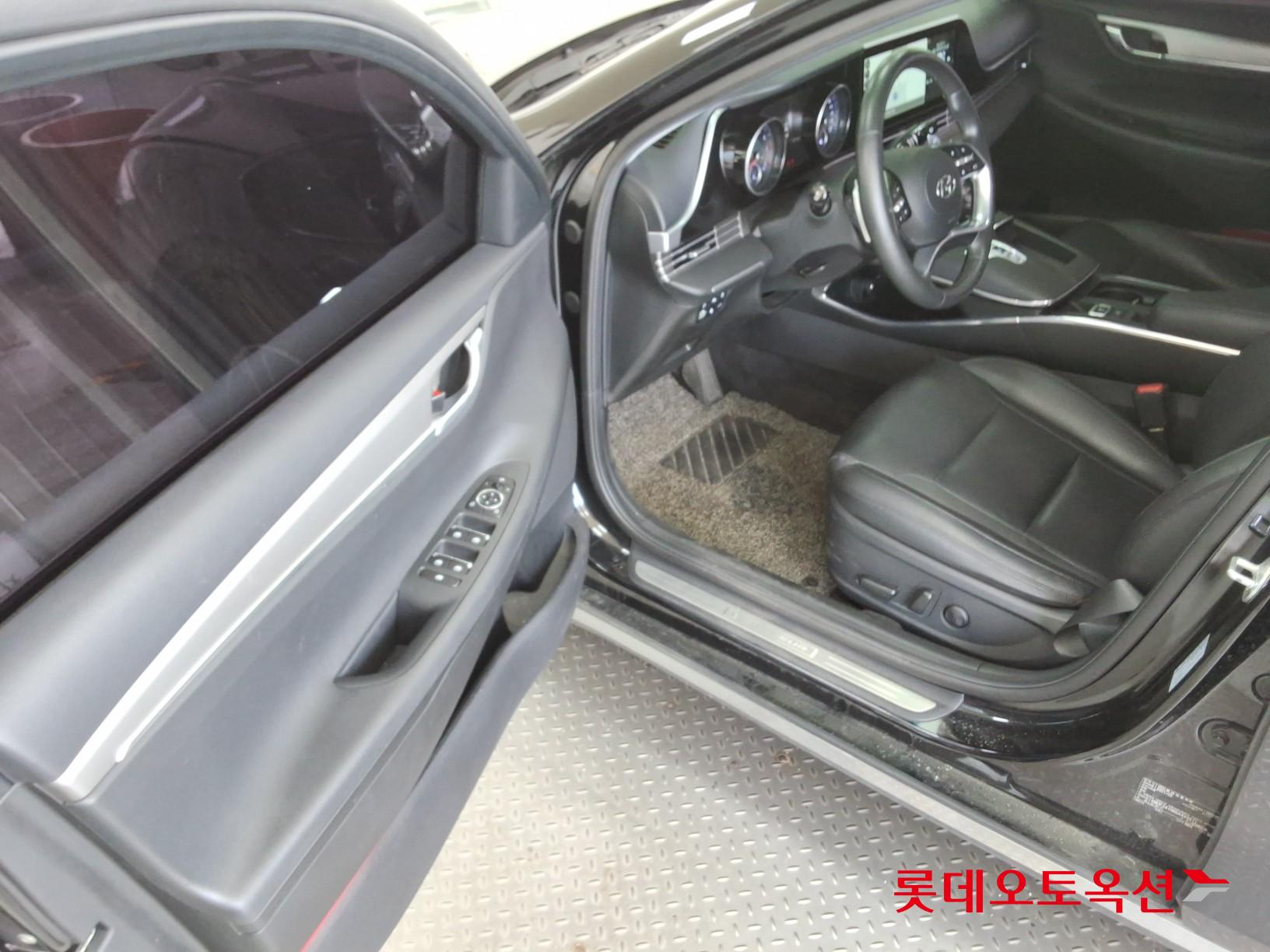2022 - hyundai grandeur