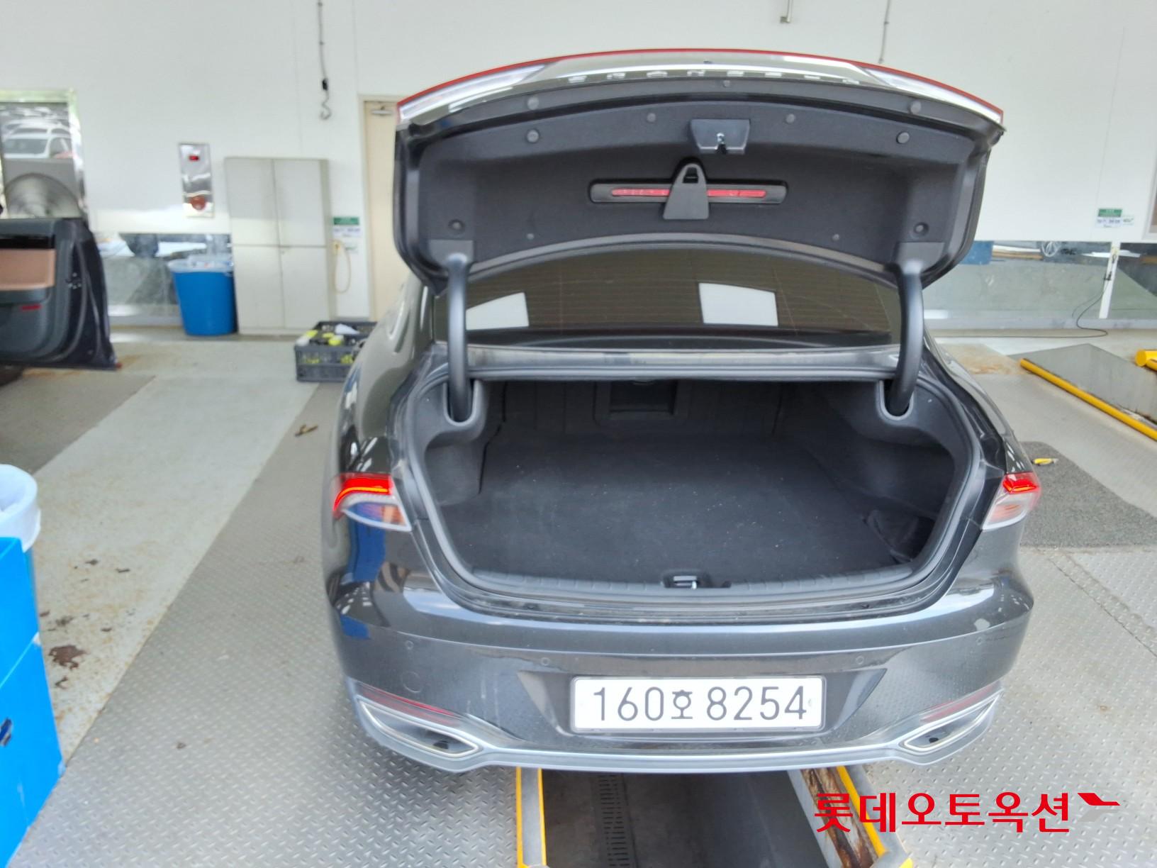2022 - hyundai grandeur