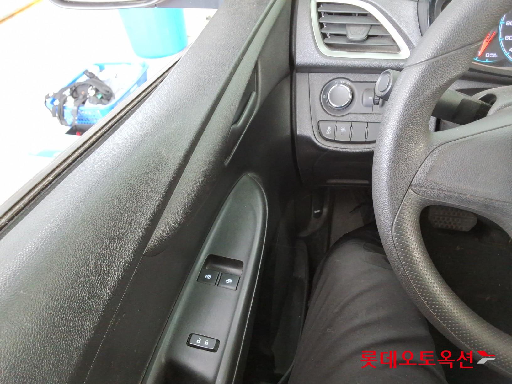 2020 - chevrolet spark