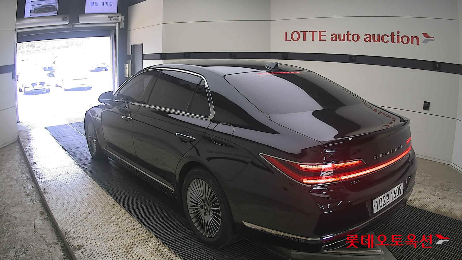 2020 - genesis g90