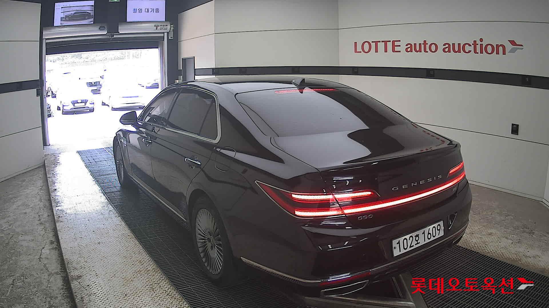 2020 - genesis g90