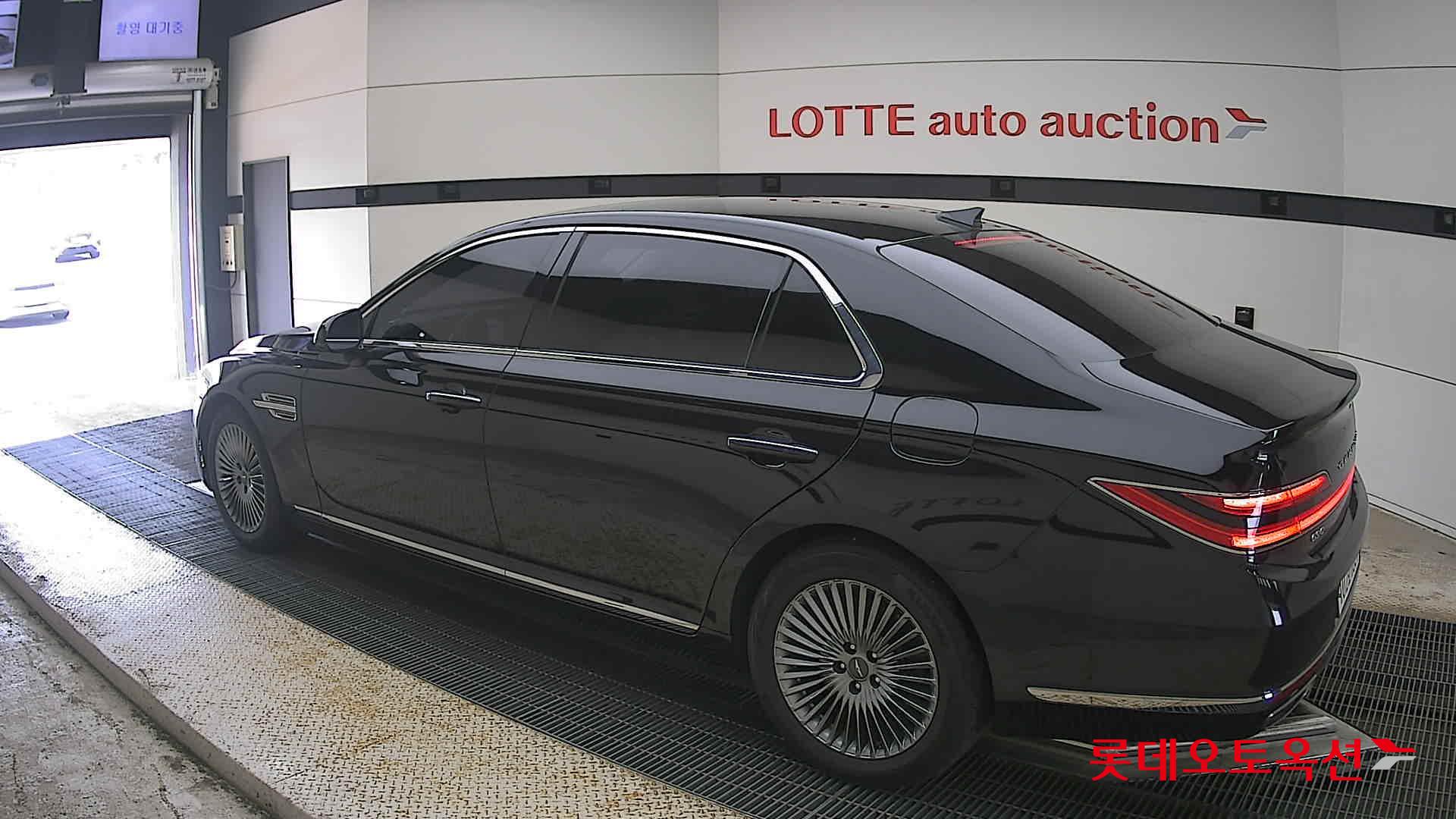 2020 - genesis g90