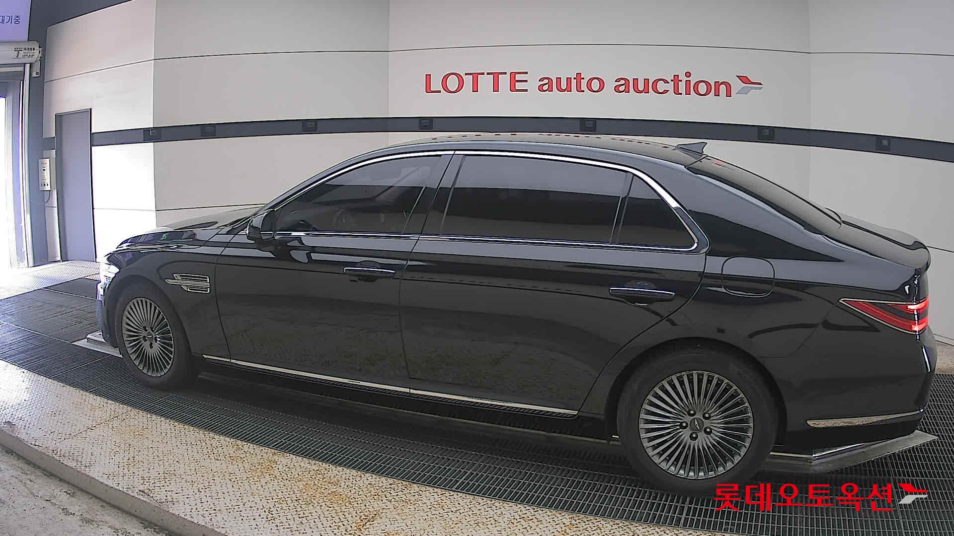 2020 - genesis g90