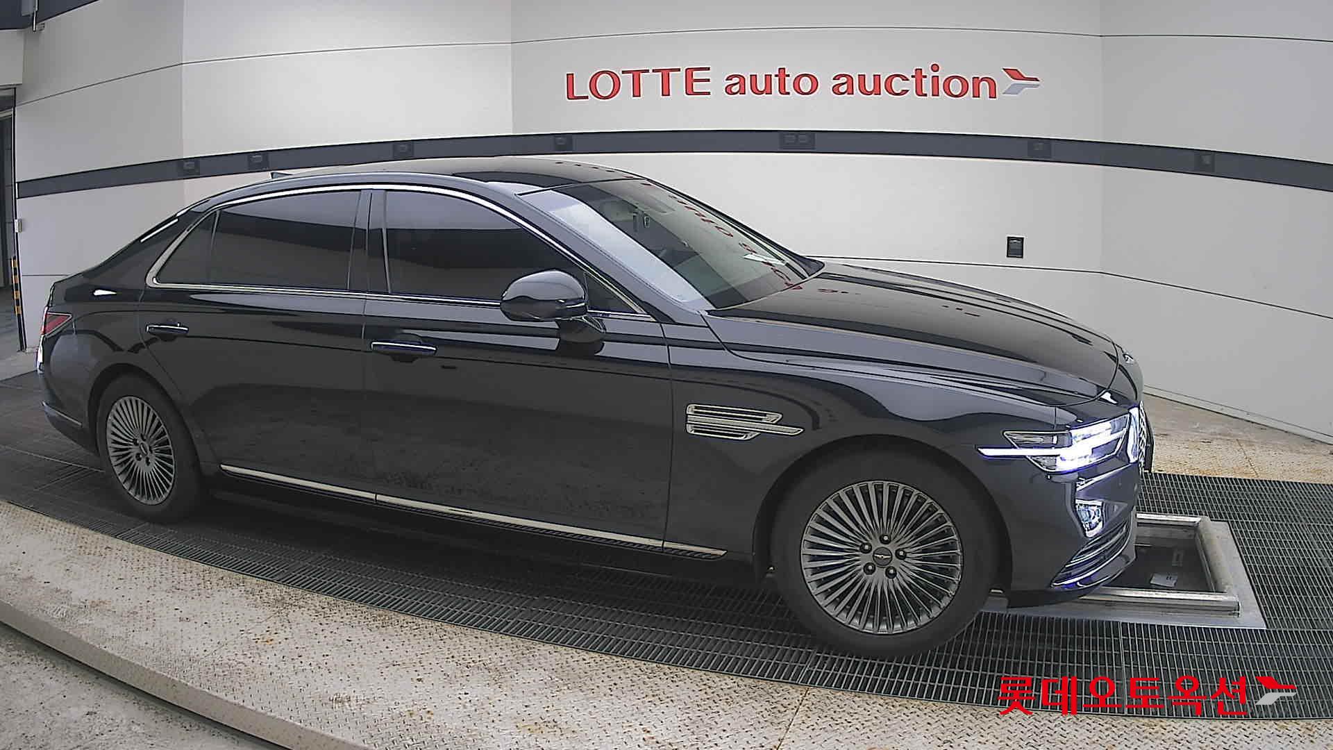 2020 - genesis g90