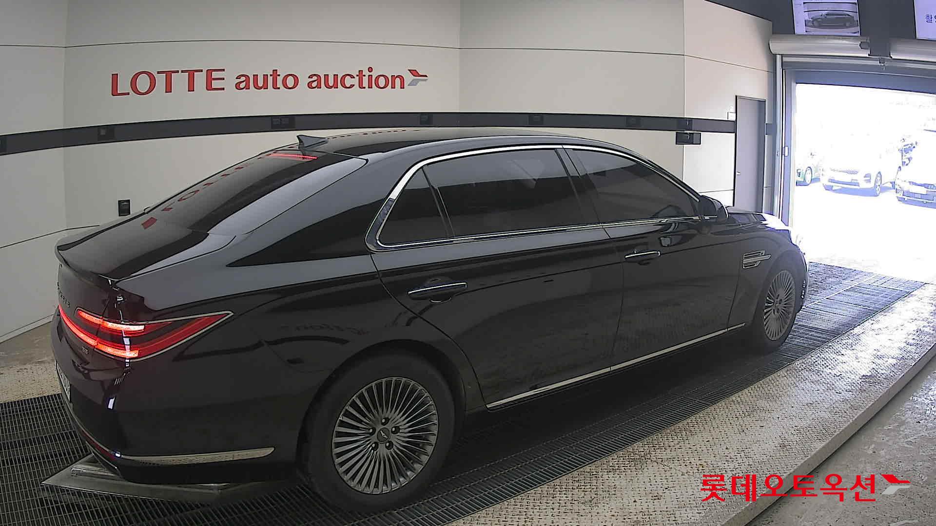 2020 - genesis g90