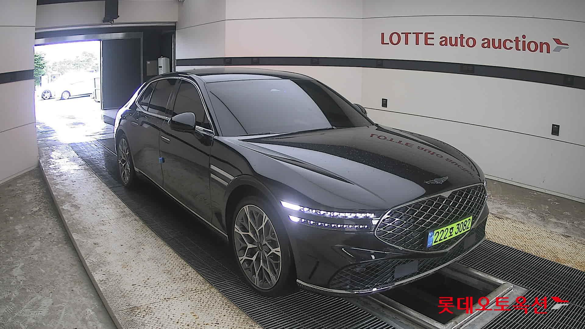 2025 - genesis g90