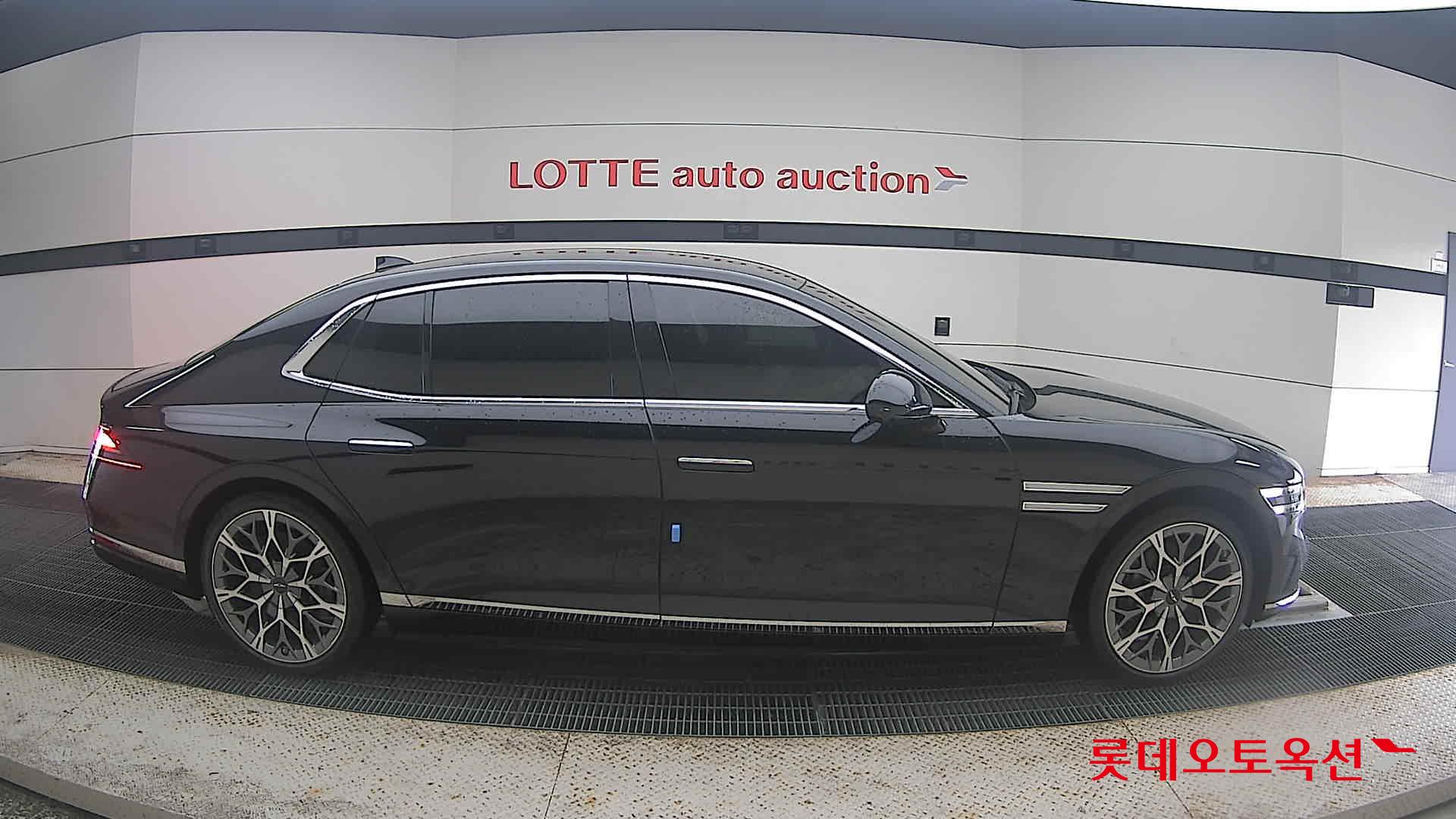 2025 - genesis g90