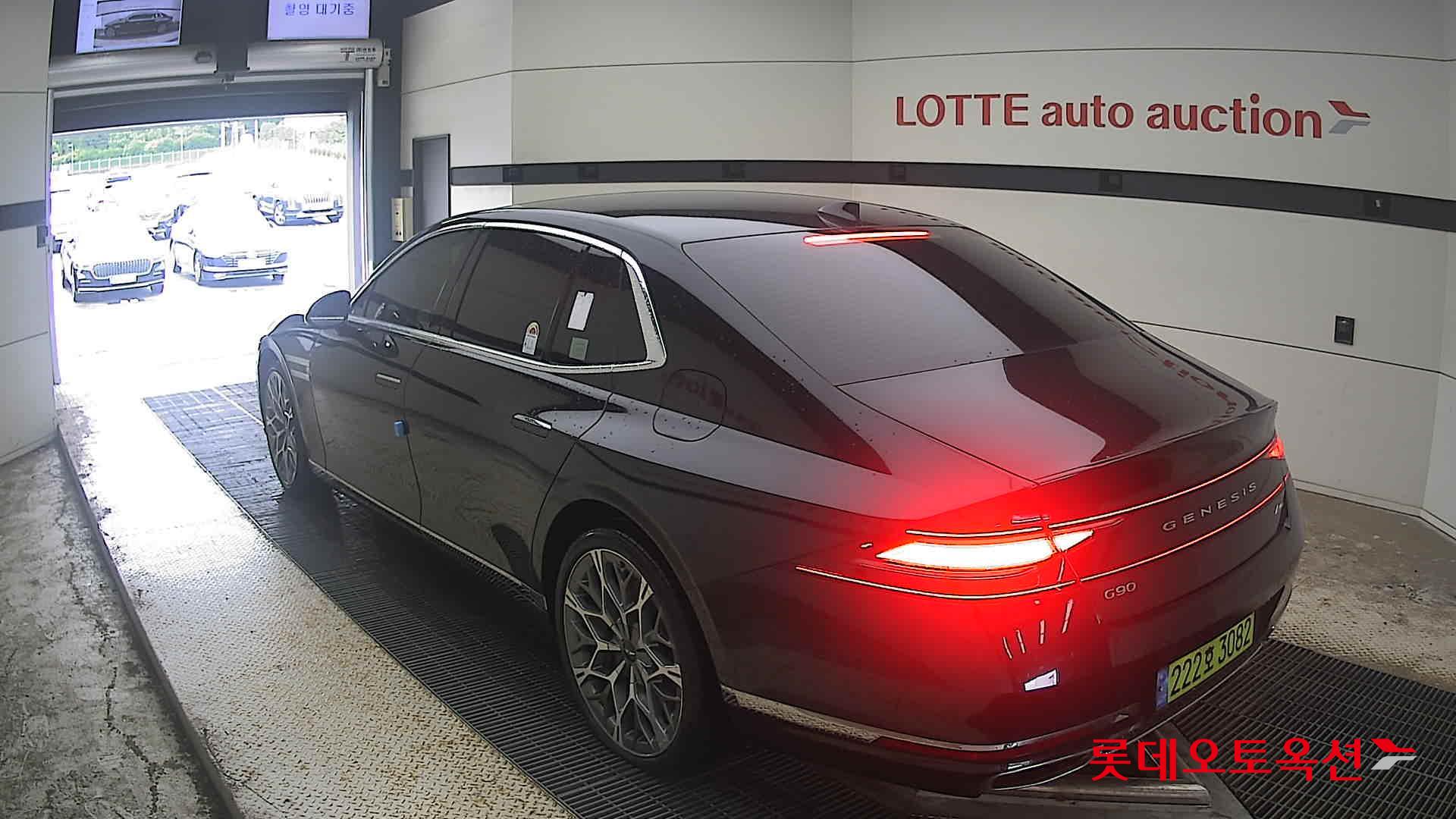 2025 - genesis g90