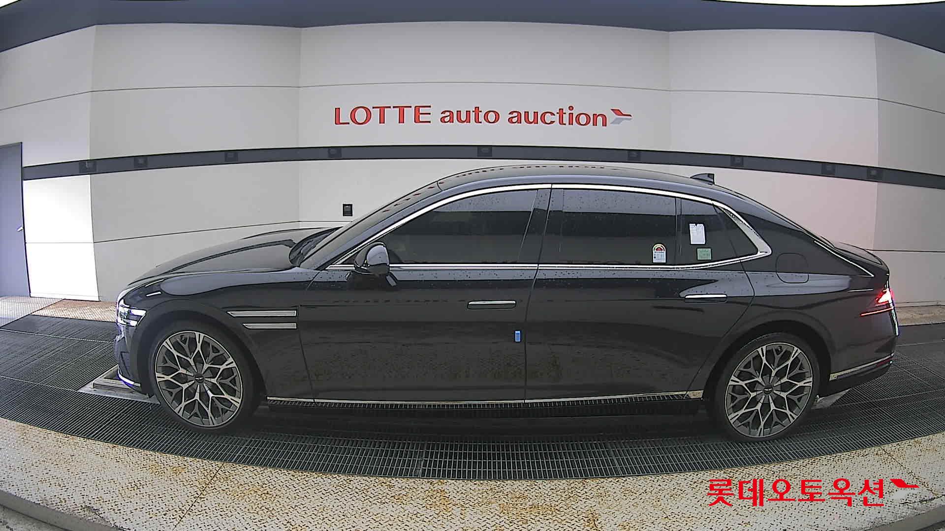 2025 - genesis g90