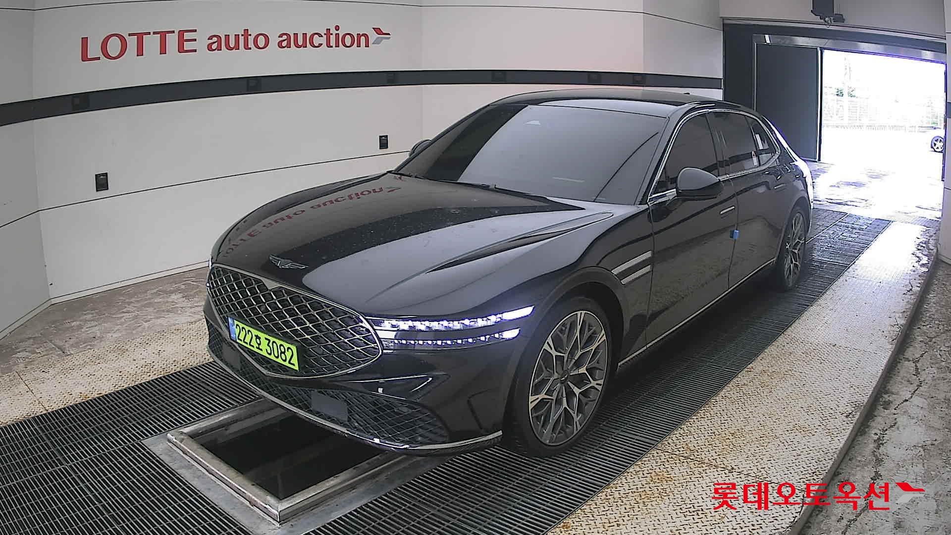 2025 - genesis g90