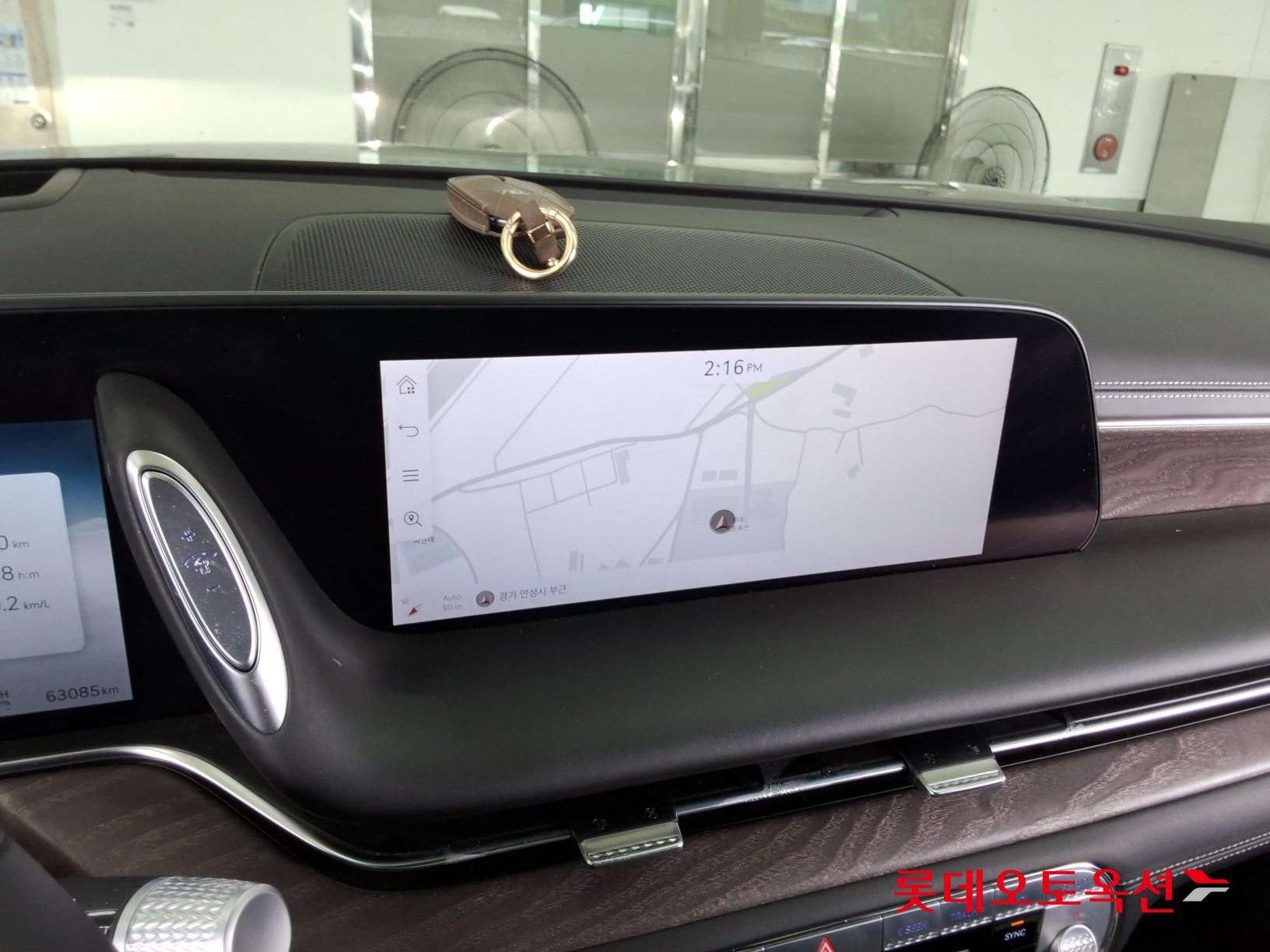 2025 - genesis g90