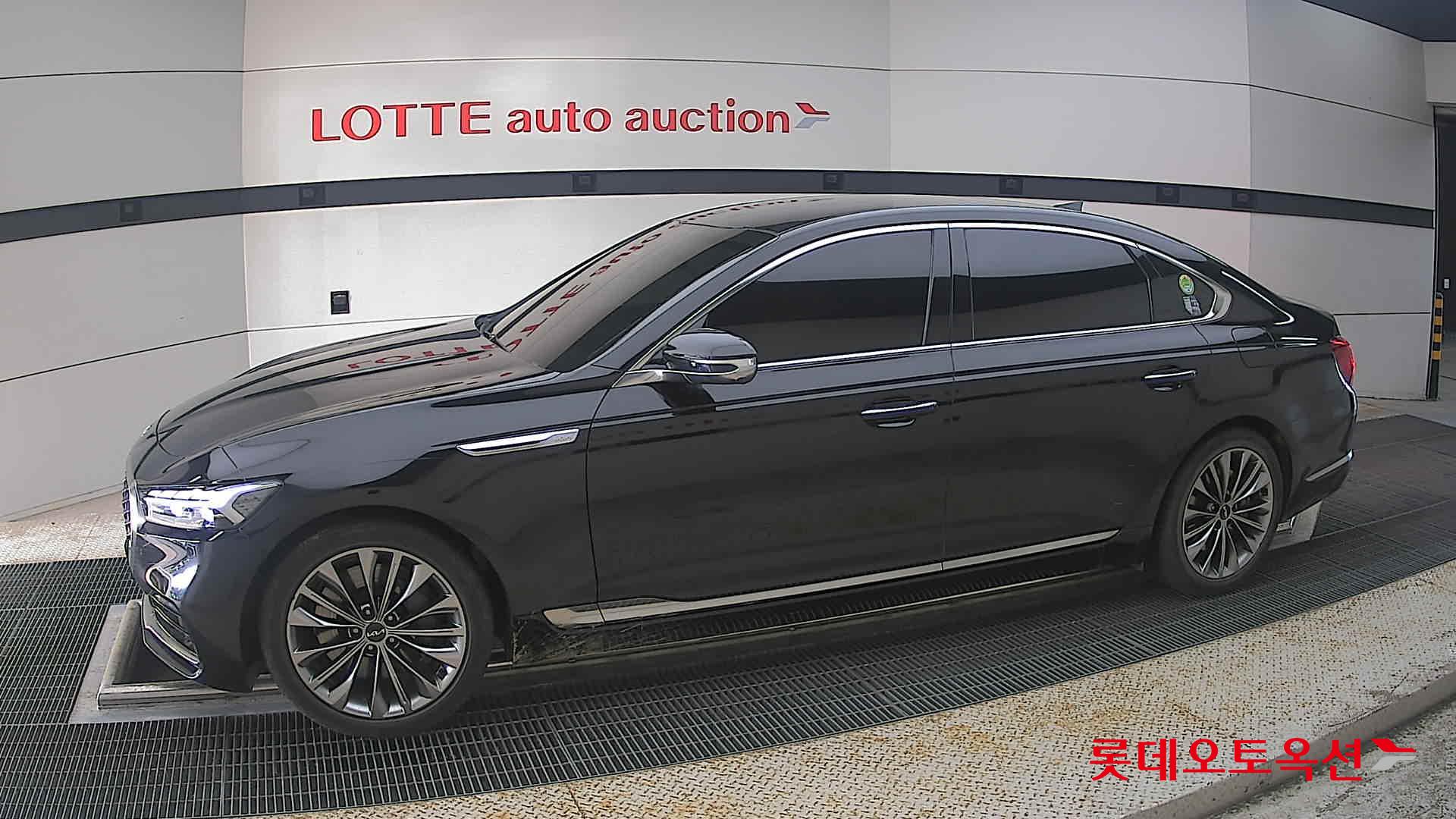 2023 - kia k9