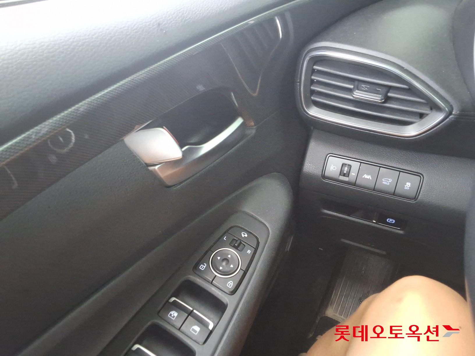 2022 - hyundai santafe