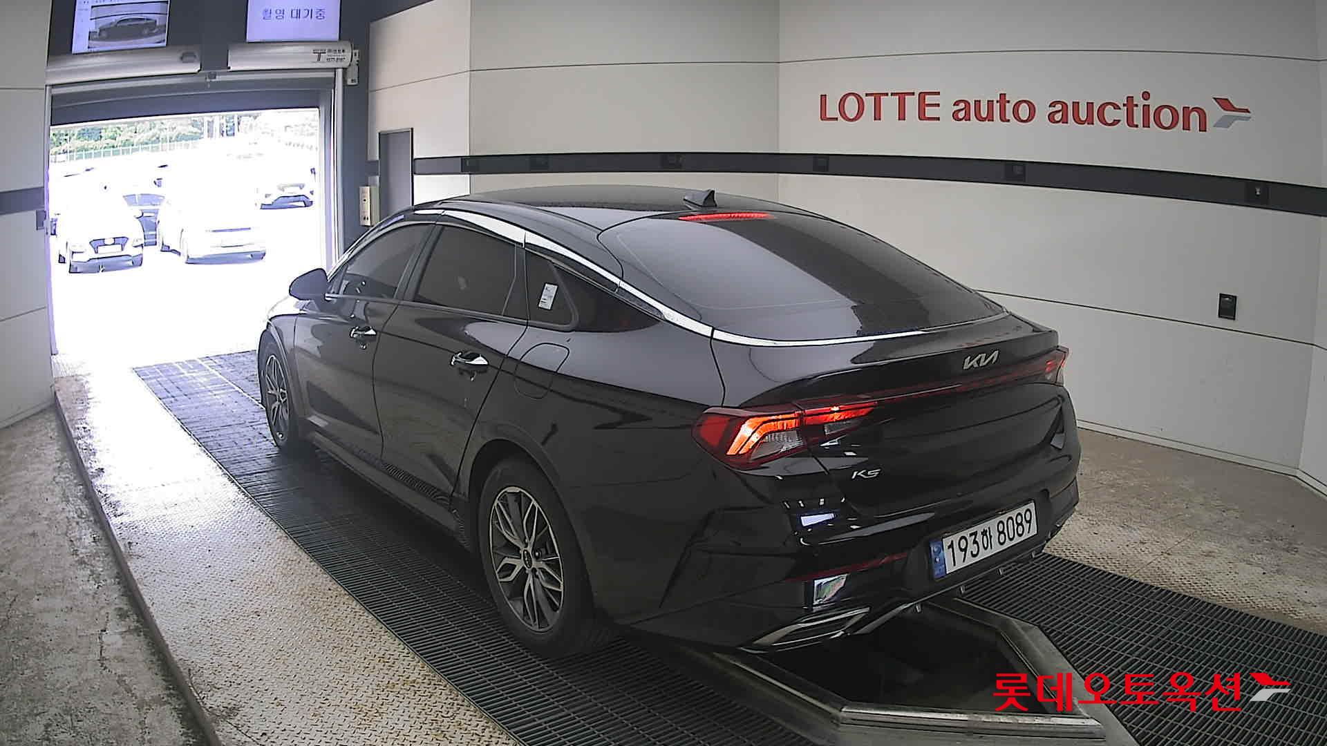 2022 - kia k5