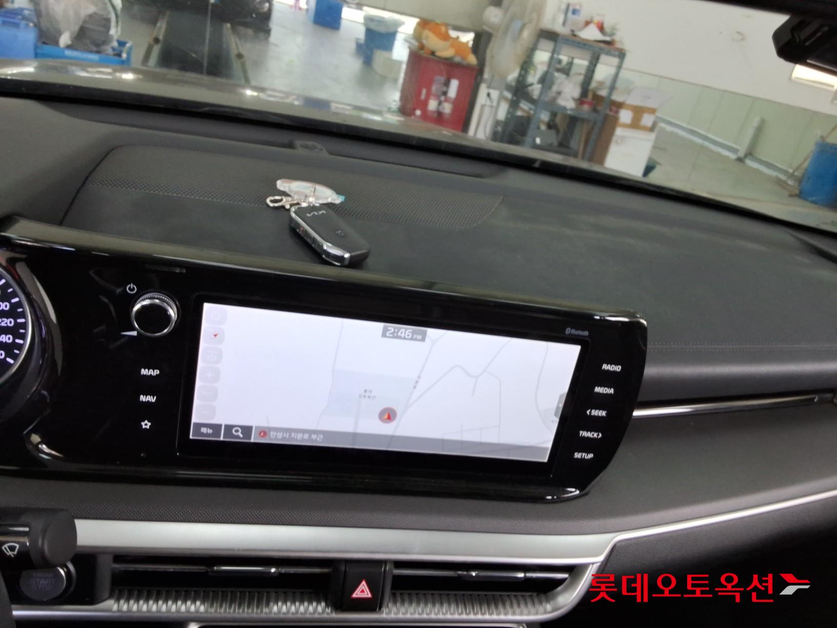 2022 - kia k5