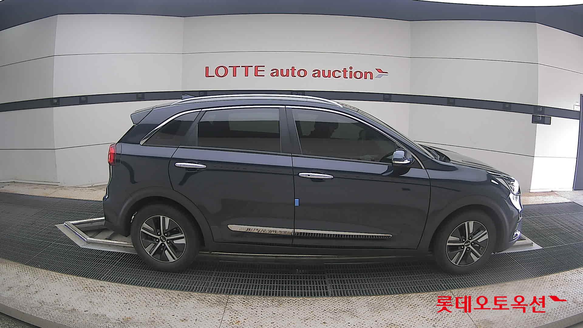 2020 - kia niro