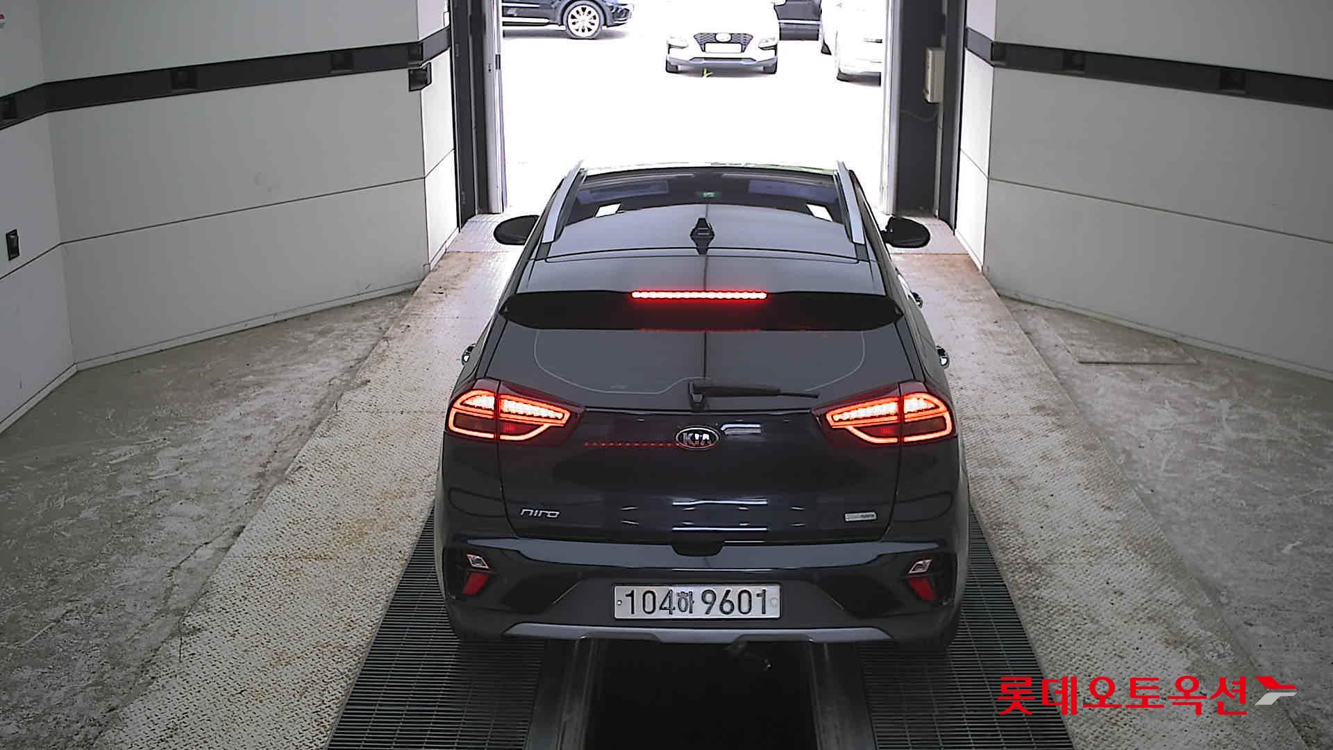 2020 - kia niro