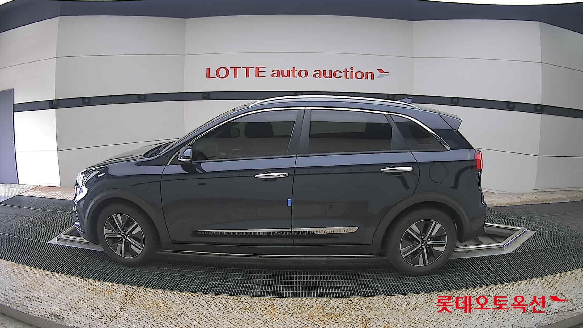 2020 - kia niro