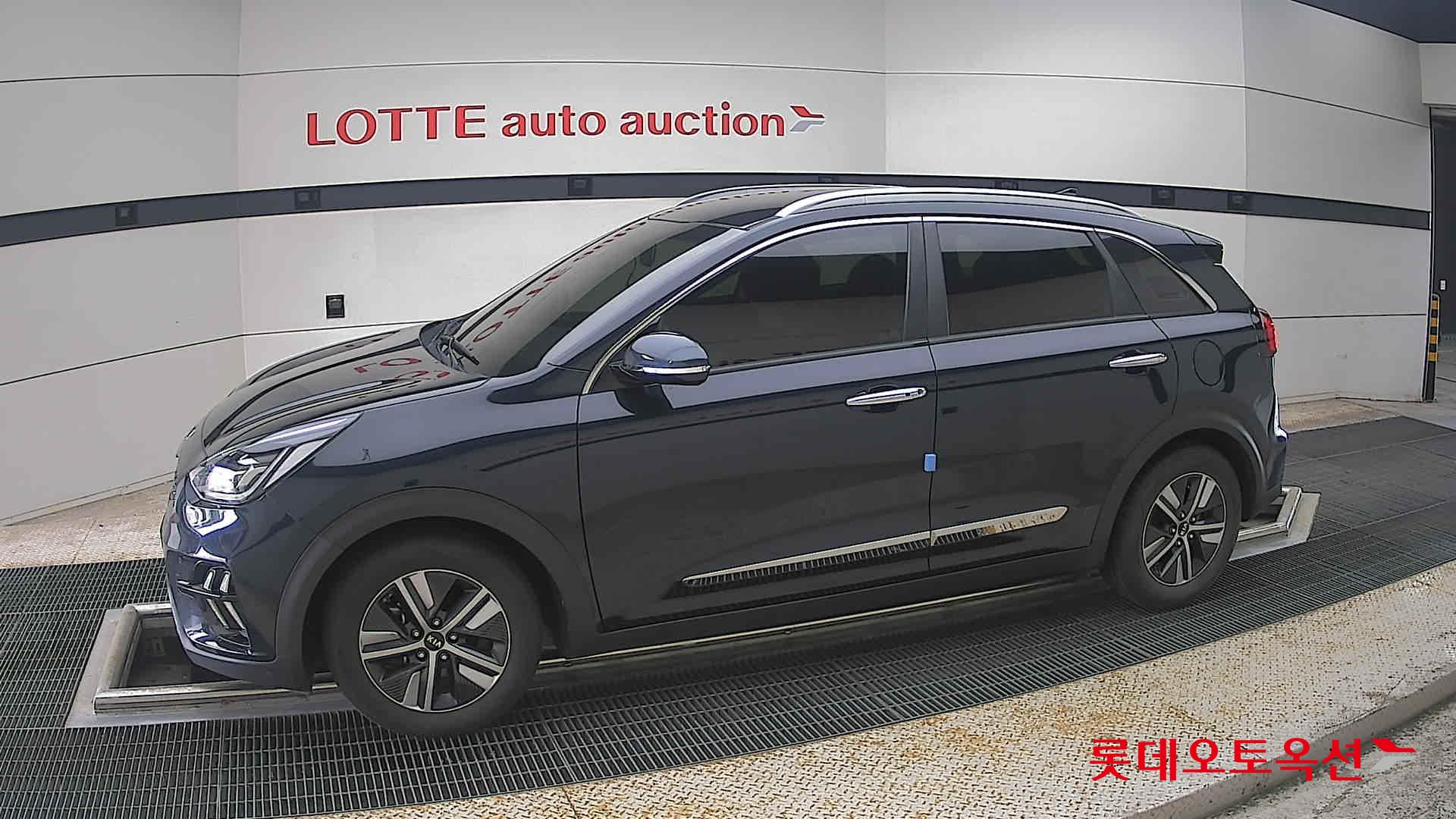 2020 - kia niro