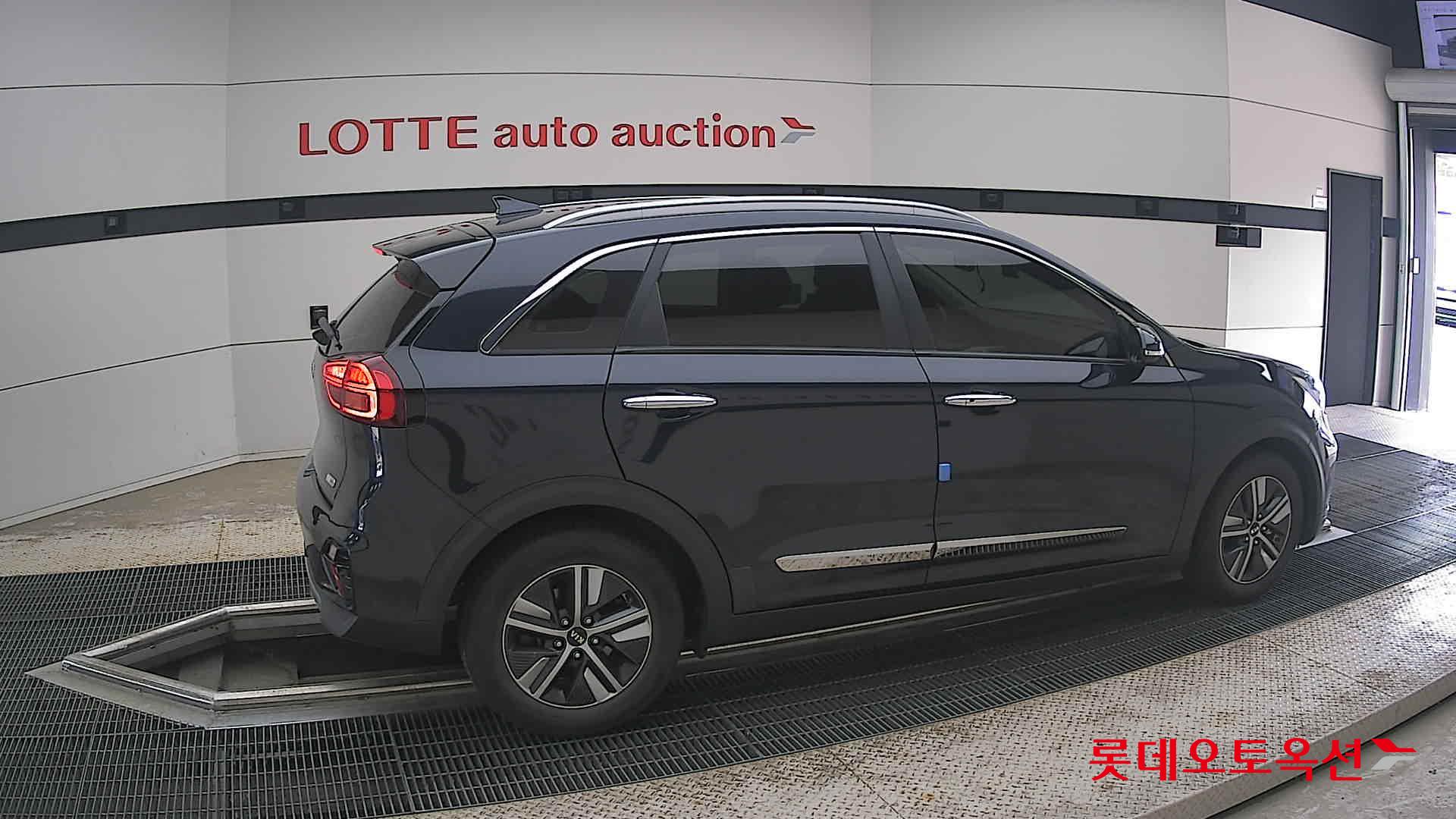 2020 - kia niro