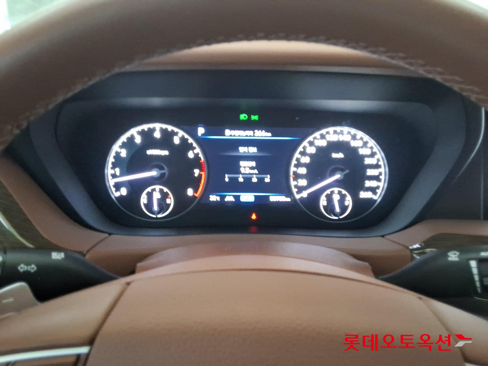 2021 - genesis g90