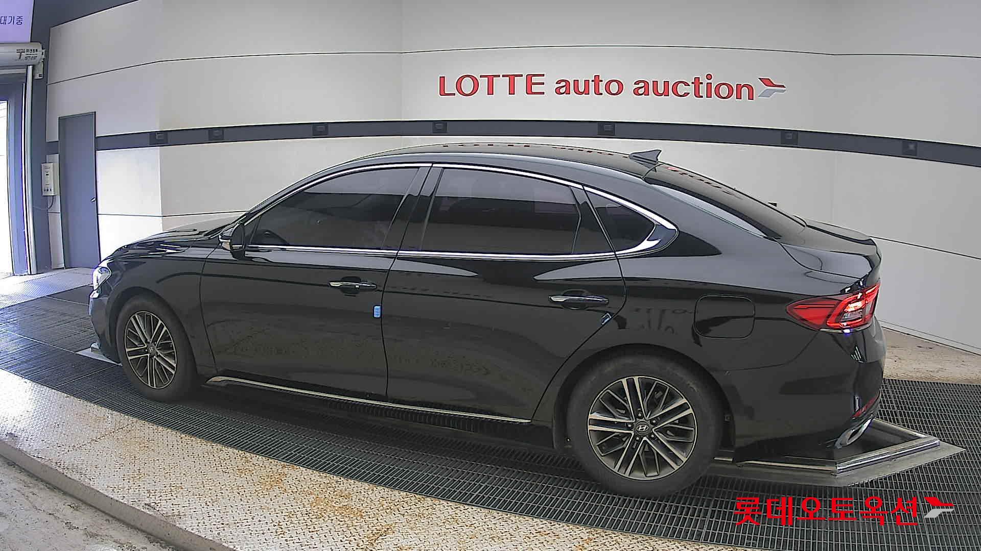 2019 - hyundai grandeur