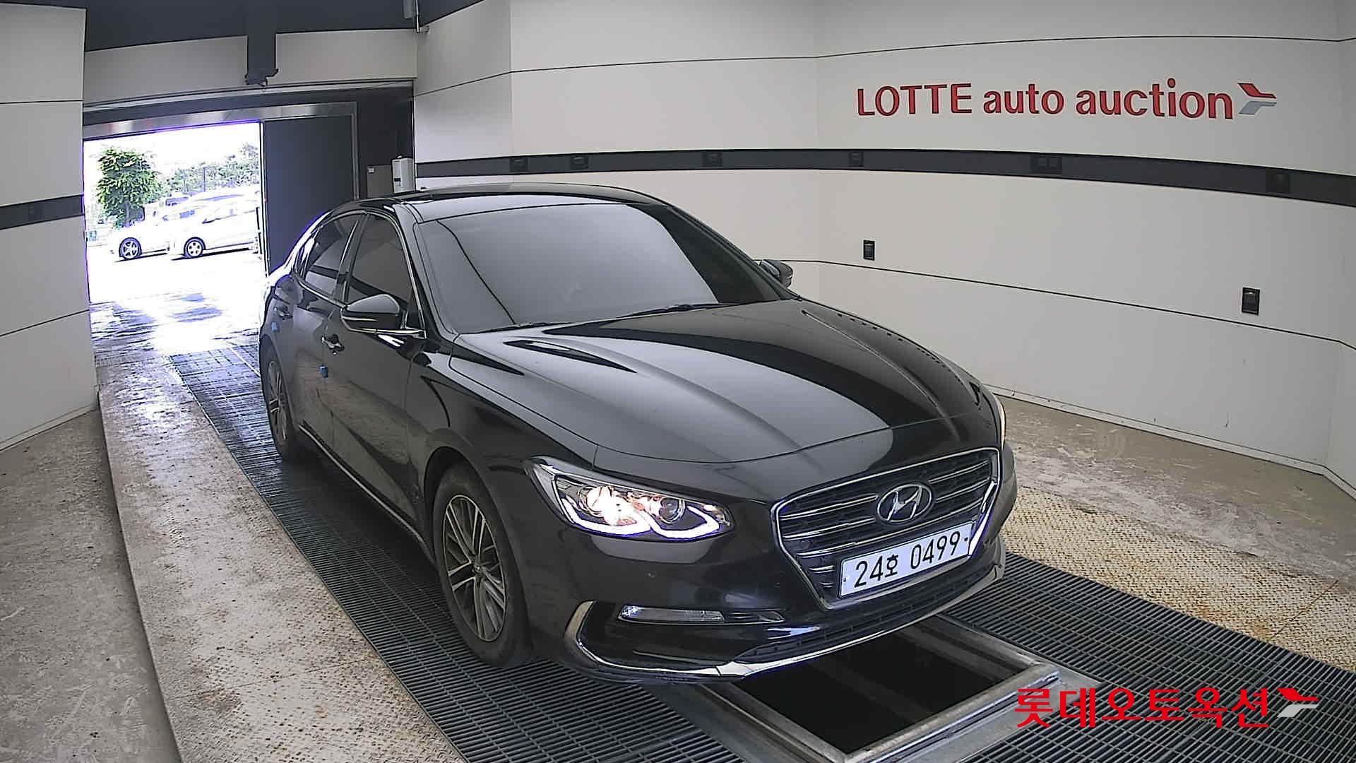 2019 - hyundai grandeur