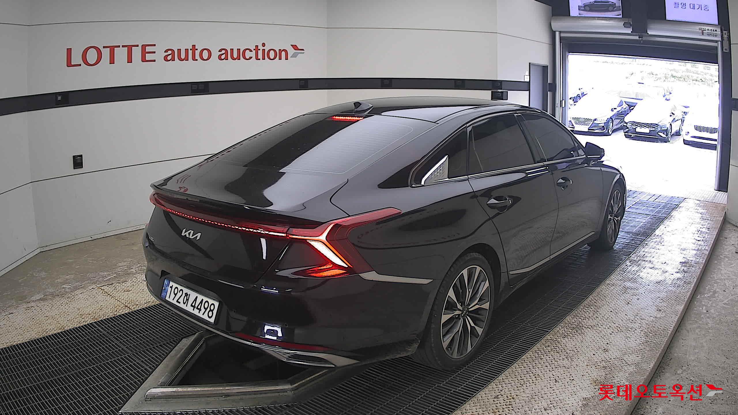 2023 - kia k8