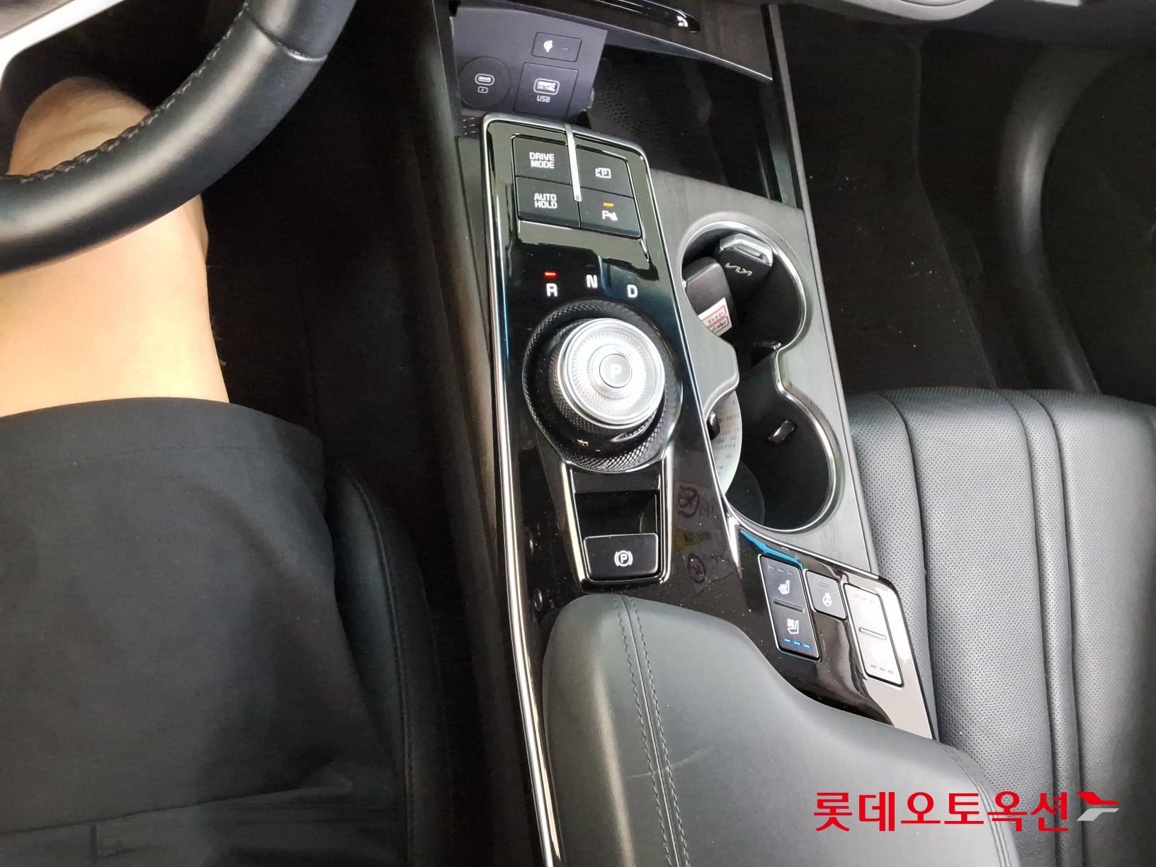 2023 - kia k8