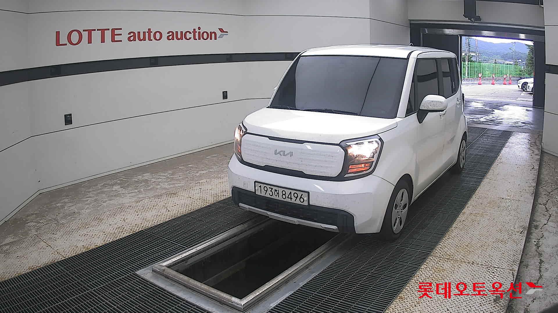 2023 - kia ray