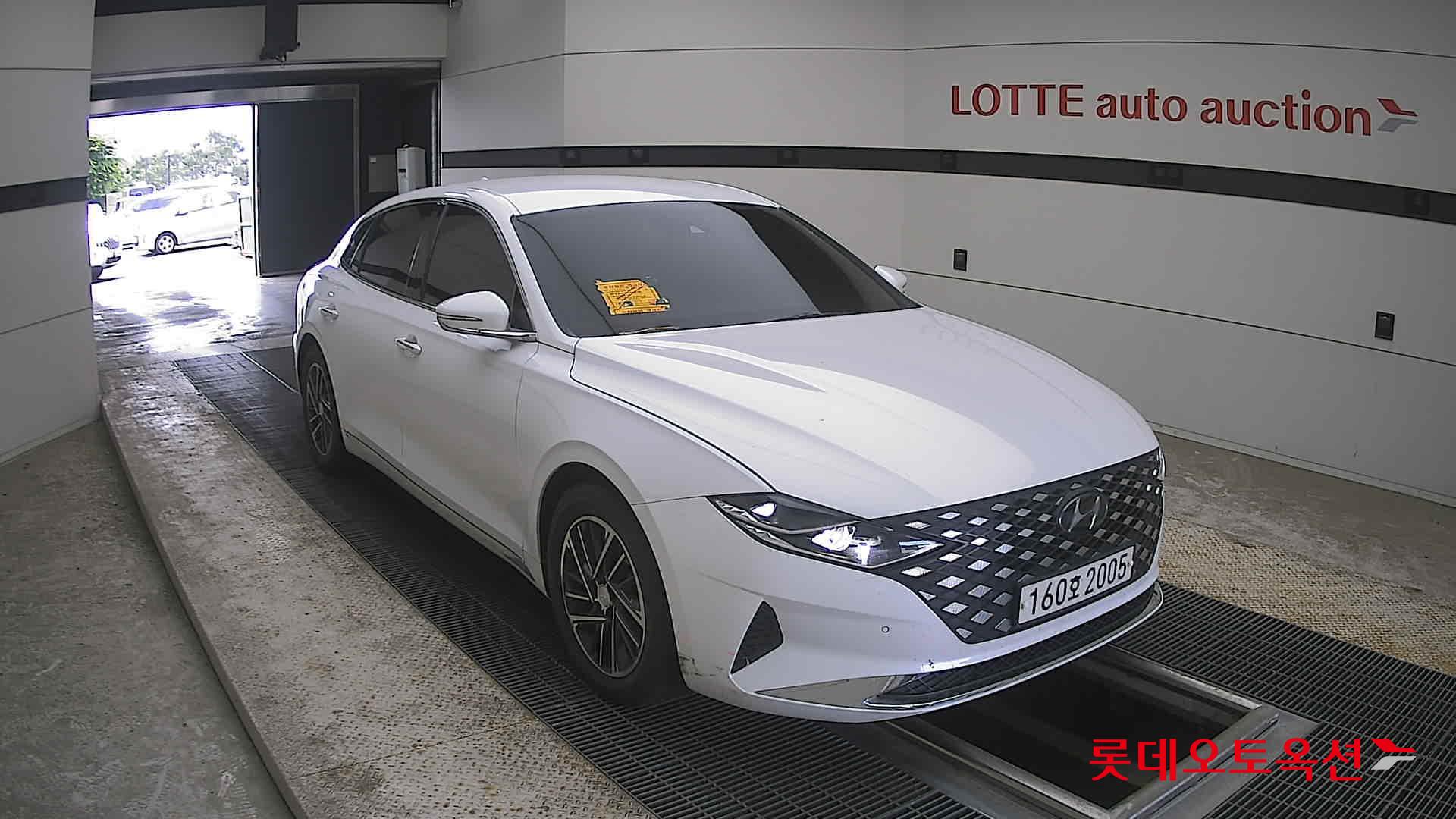 2021 - hyundai grandeur