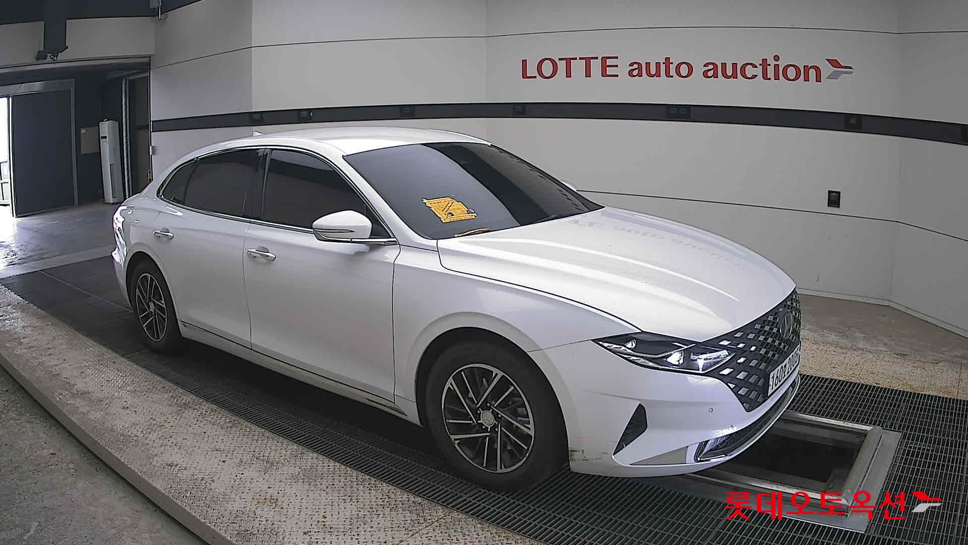 2021 - hyundai grandeur