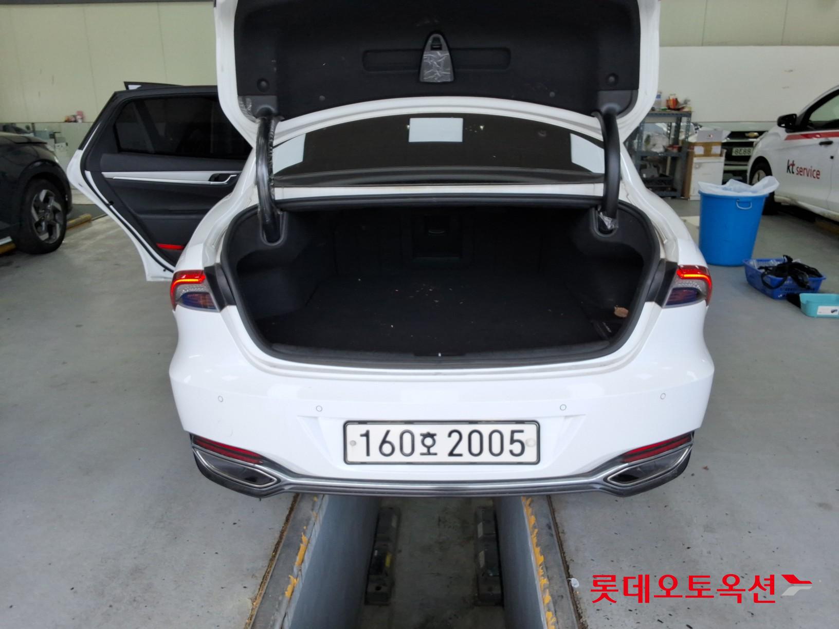 2021 - hyundai grandeur