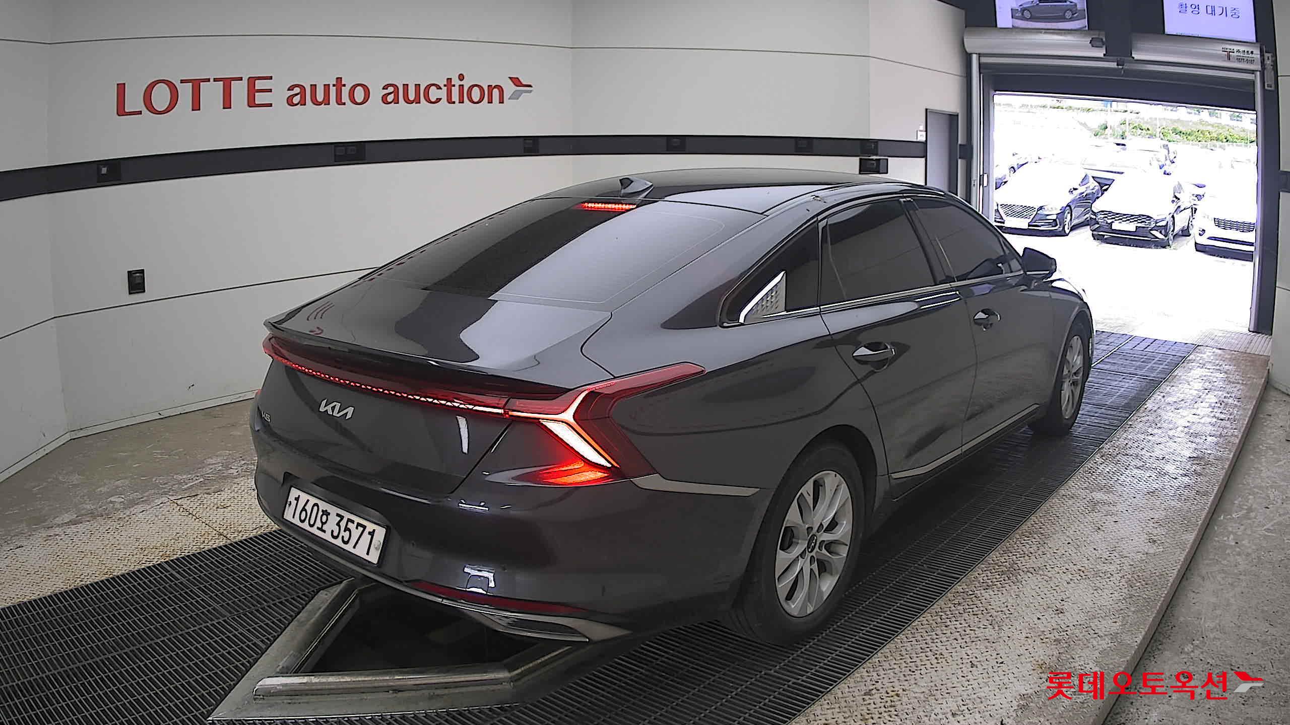 2022 - kia k8
